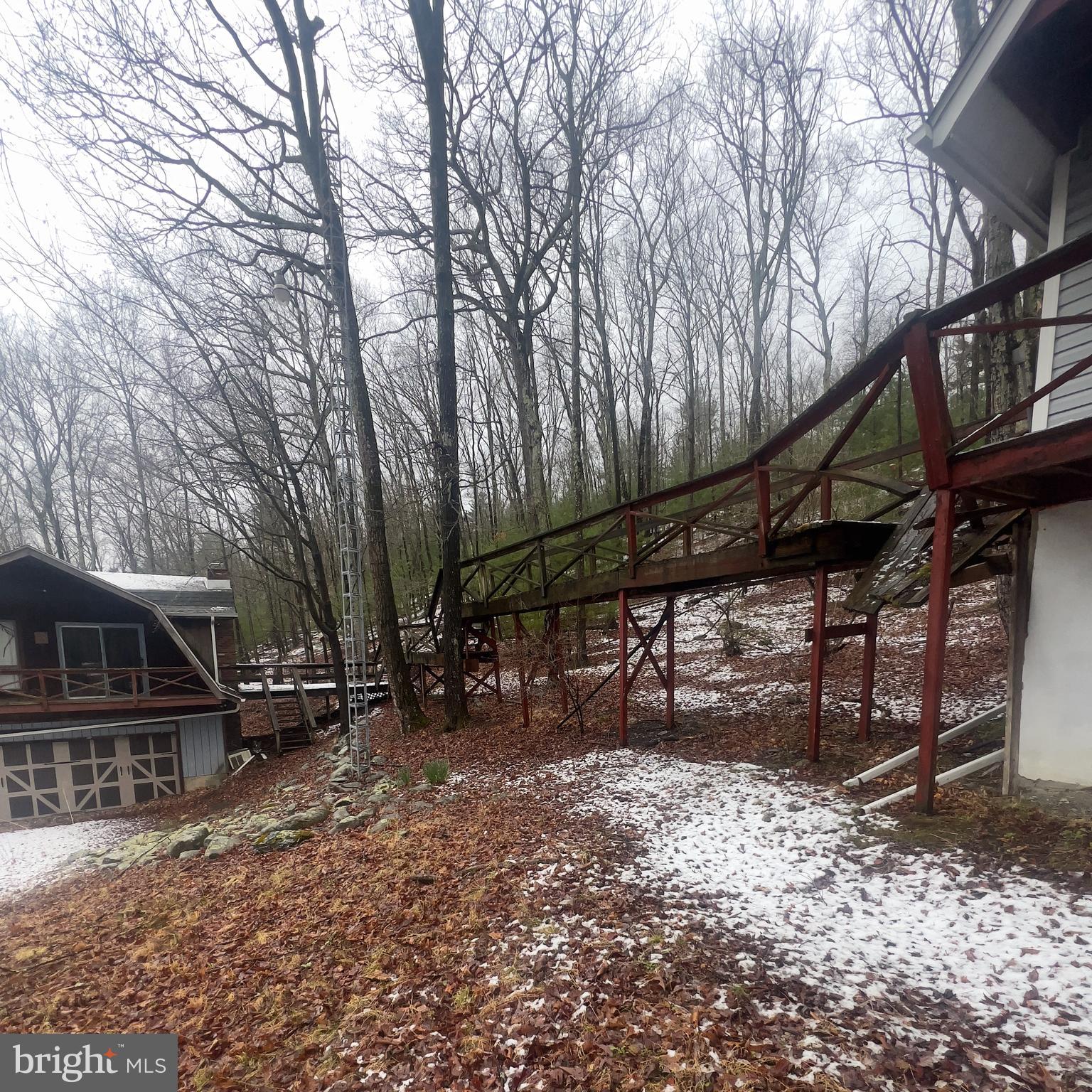 WINONA LAKES - Residential