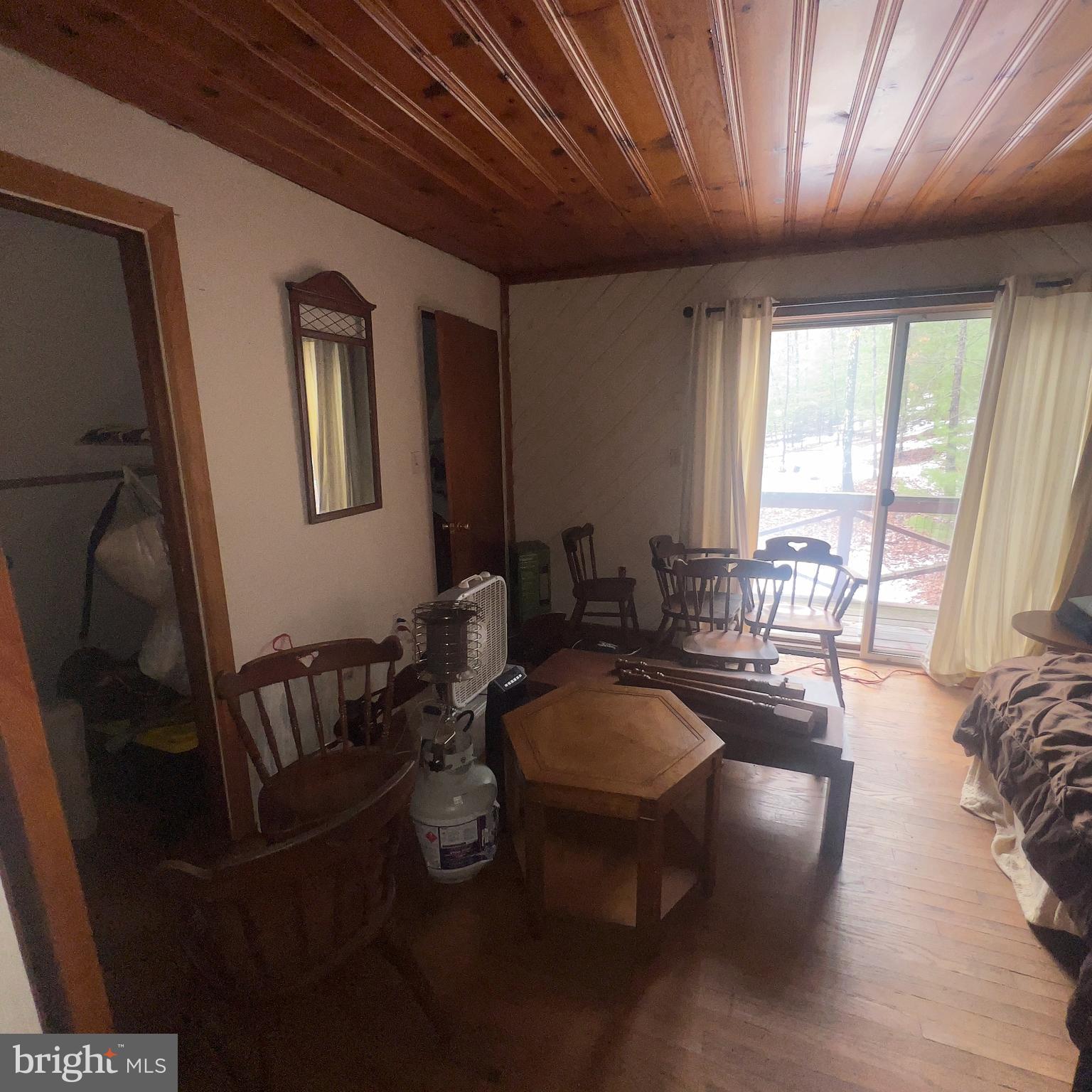 WINONA LAKES - Residential