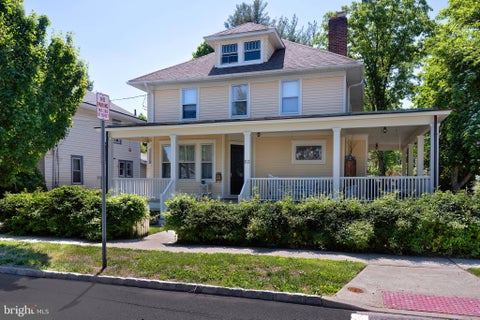 Photo of 113 W Prospect Street, HOPEWELL, NJ 08525 (MLS # NJME2077374)