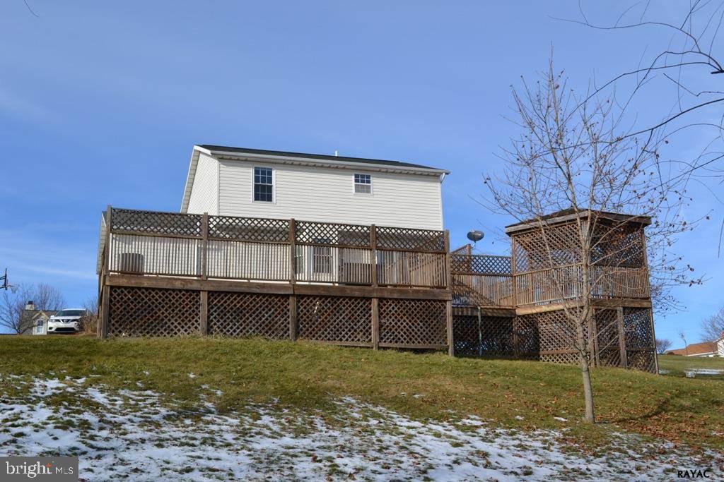 STEWARTSTOWN STATION - Residential