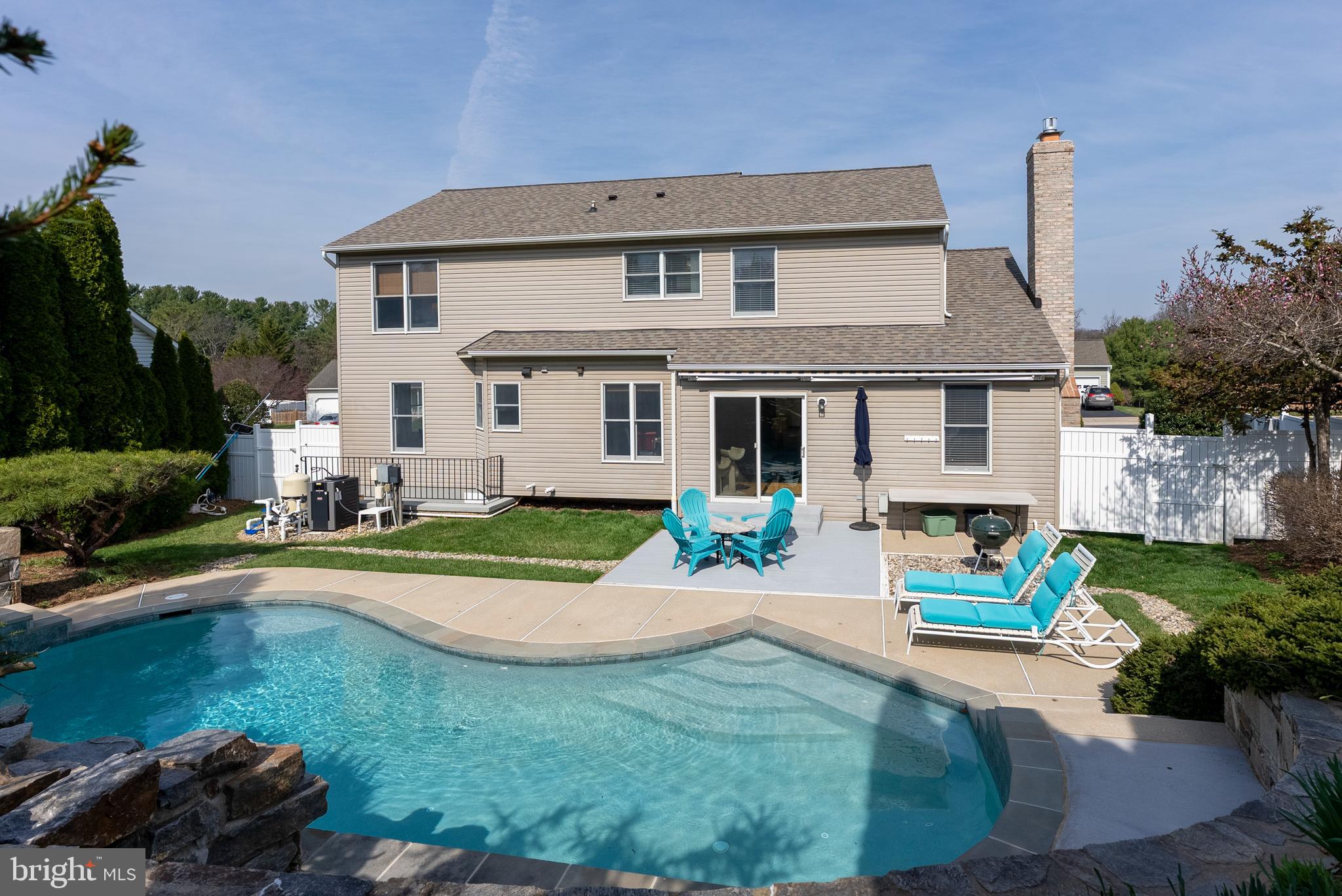 POOLE MEADOWS - Residential