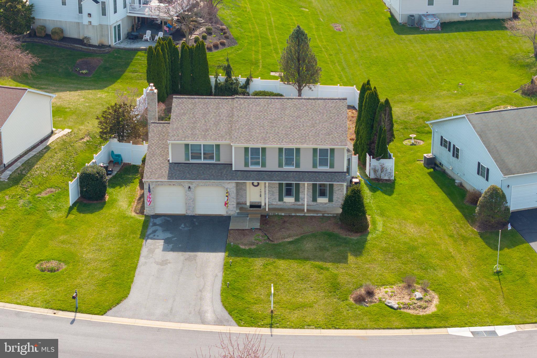 POOLE MEADOWS - Residential