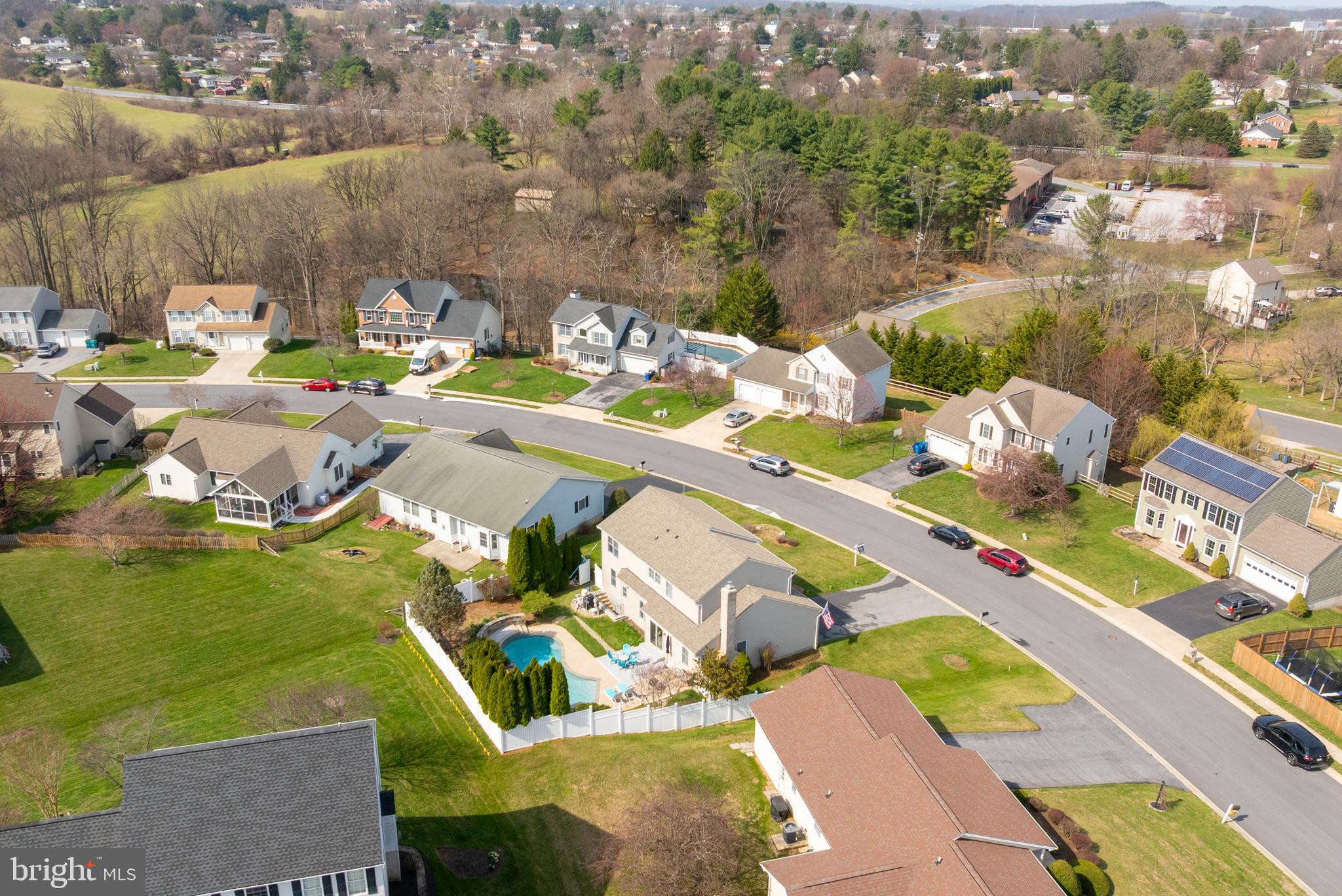 POOLE MEADOWS - Residential