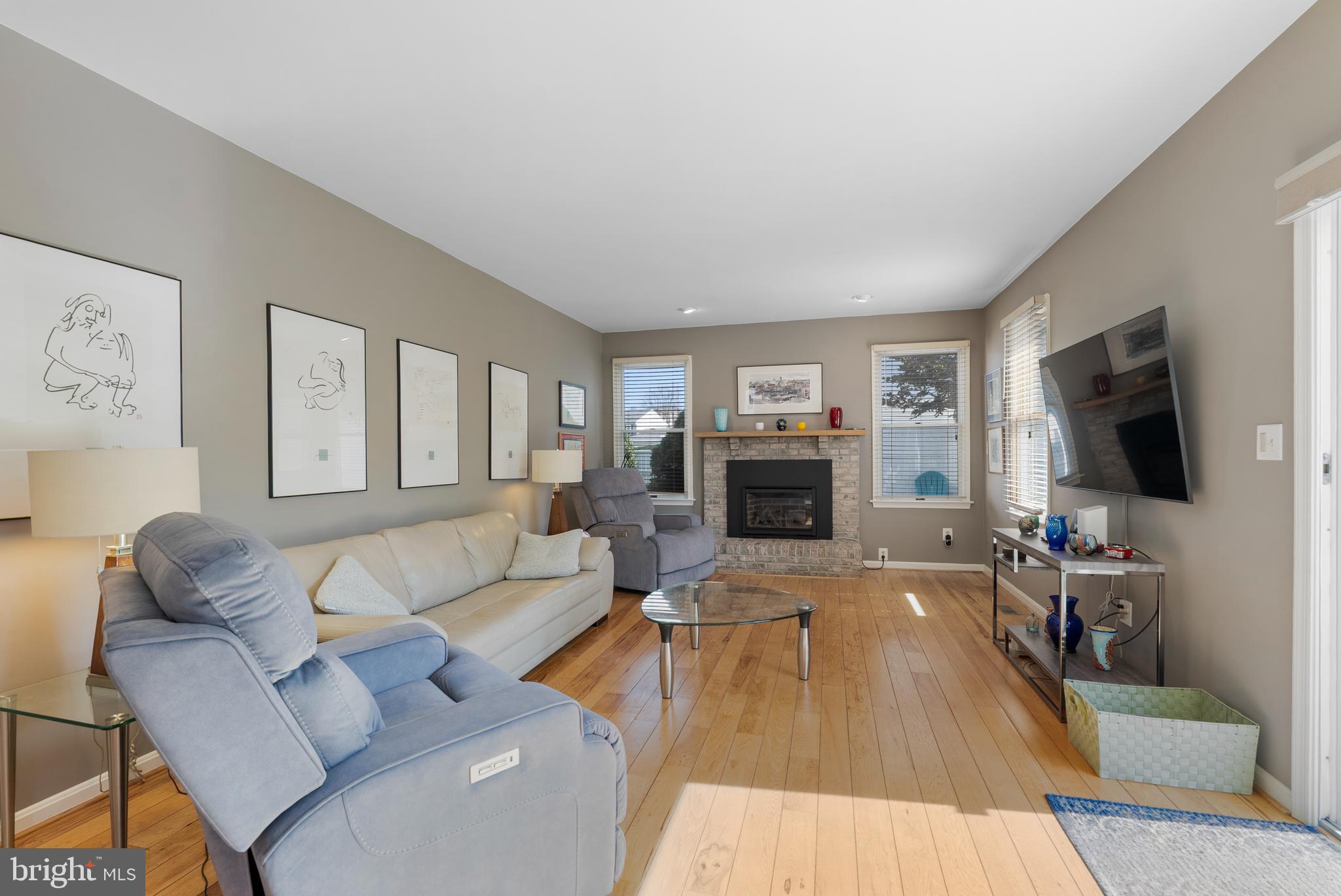 POOLE MEADOWS - Residential