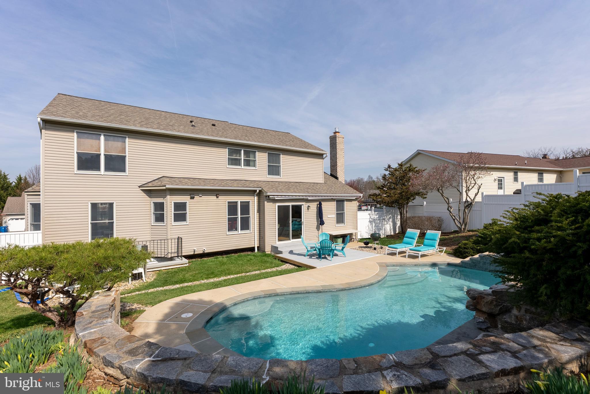 POOLE MEADOWS - Residential