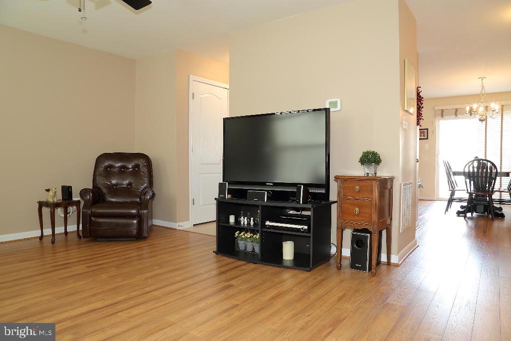 HAWTHORNE RIDGE - Residential