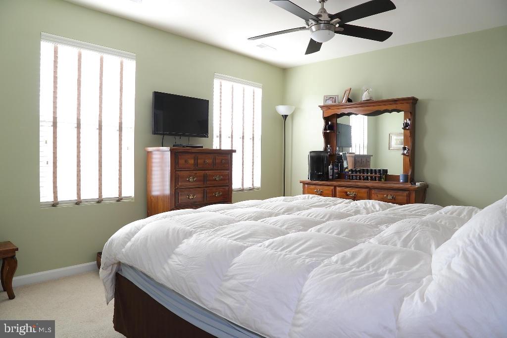 HAWTHORNE RIDGE - Residential