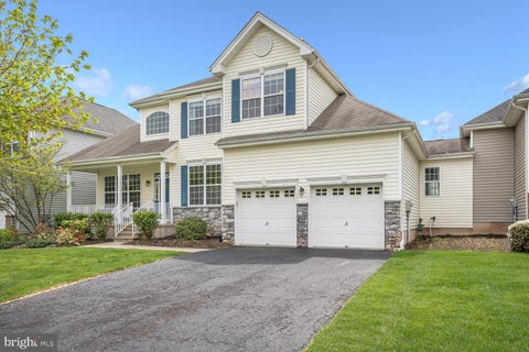 Homes For Sale - 10 Jockey Lane<br/> Hunterdon County, FLEMINGTON, NJ 08822