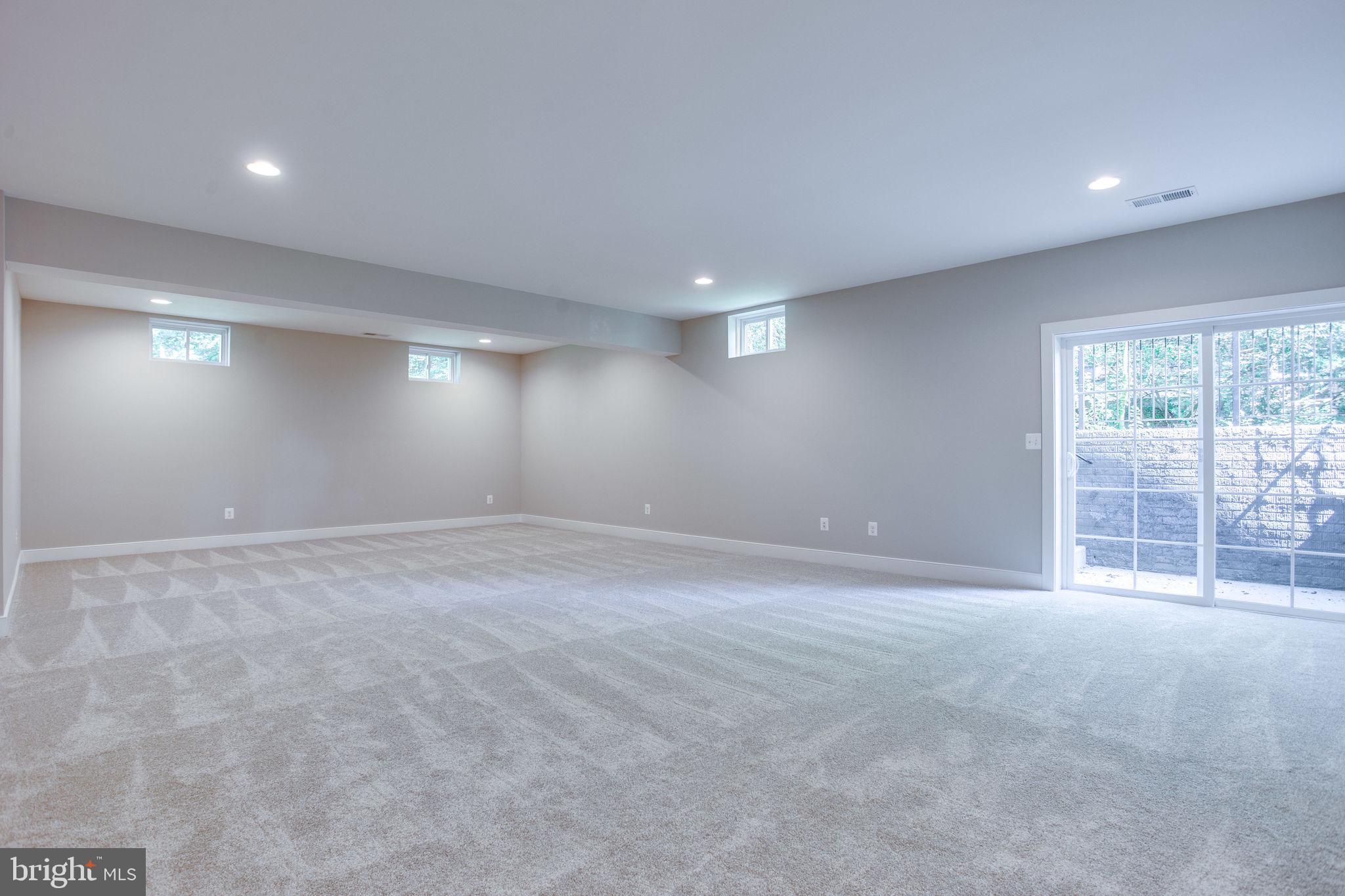 LITTLE VIENNA ESTATES - Residential