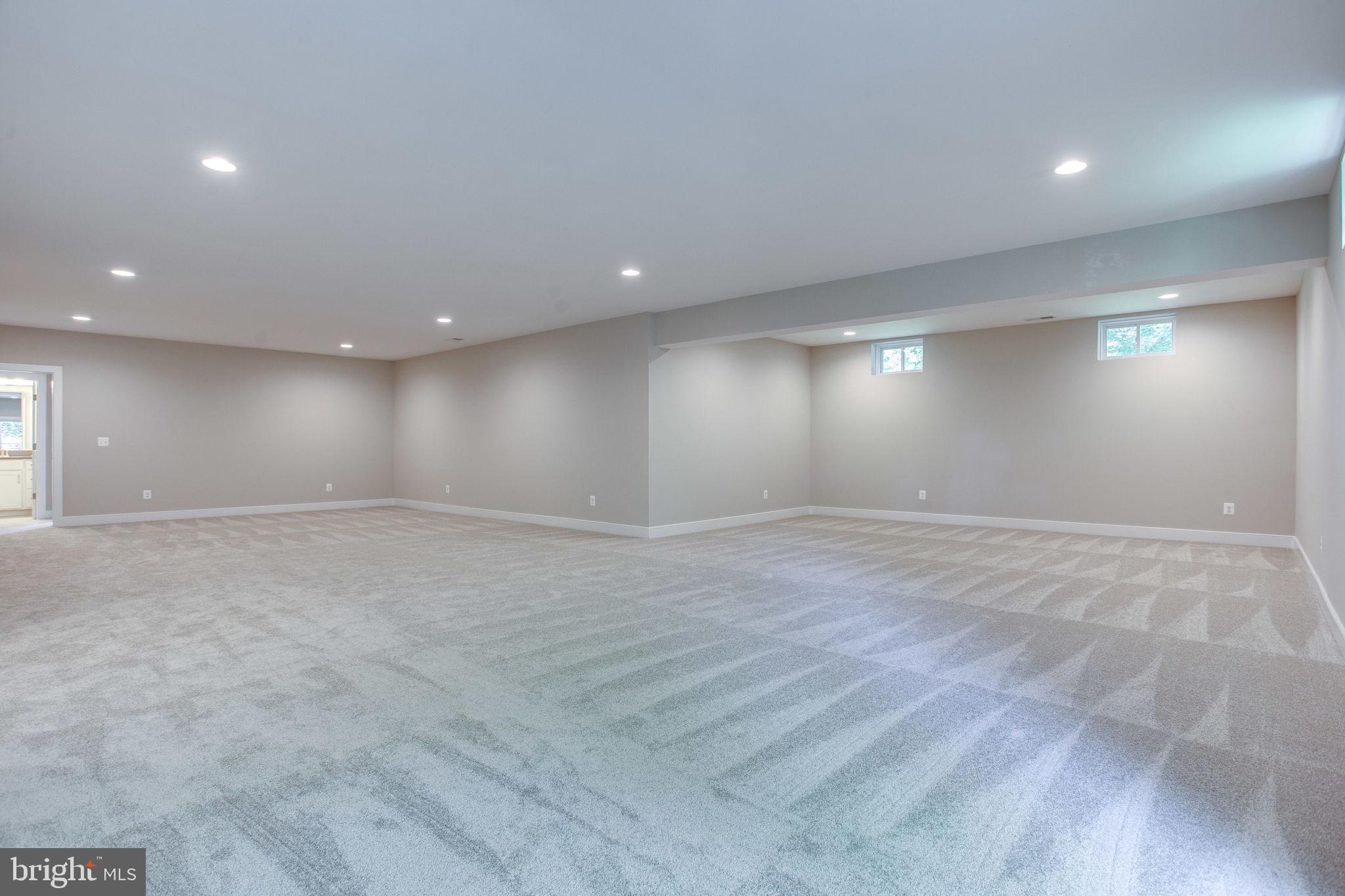 LITTLE VIENNA ESTATES - Residential