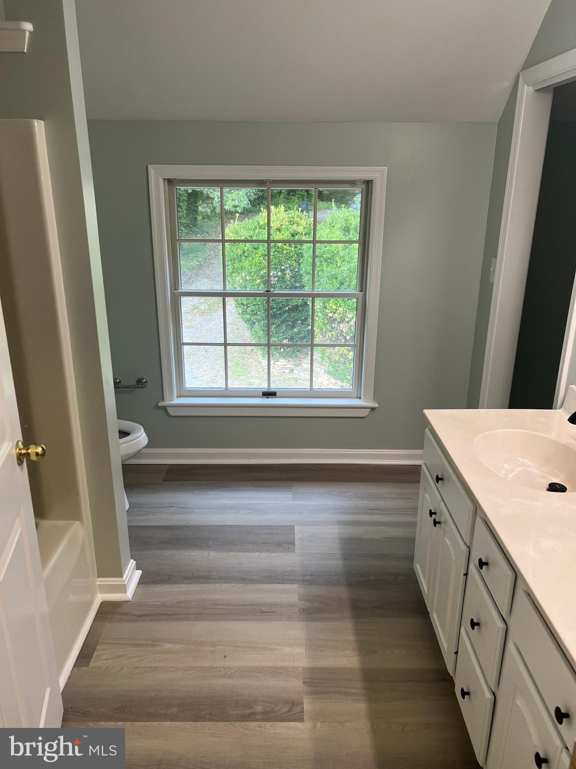 MAGOTHY BEACH - Residential Lease