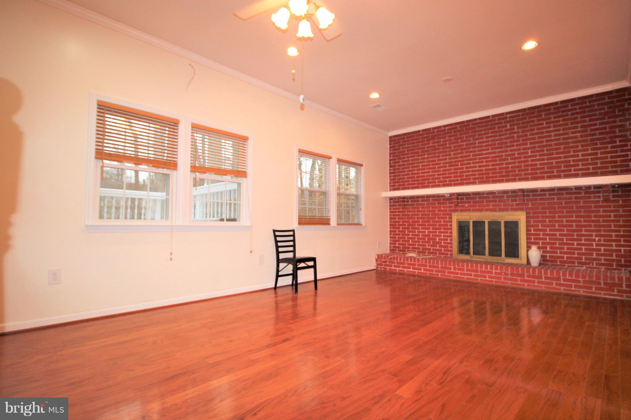 CARDINAL GLEN - Residential