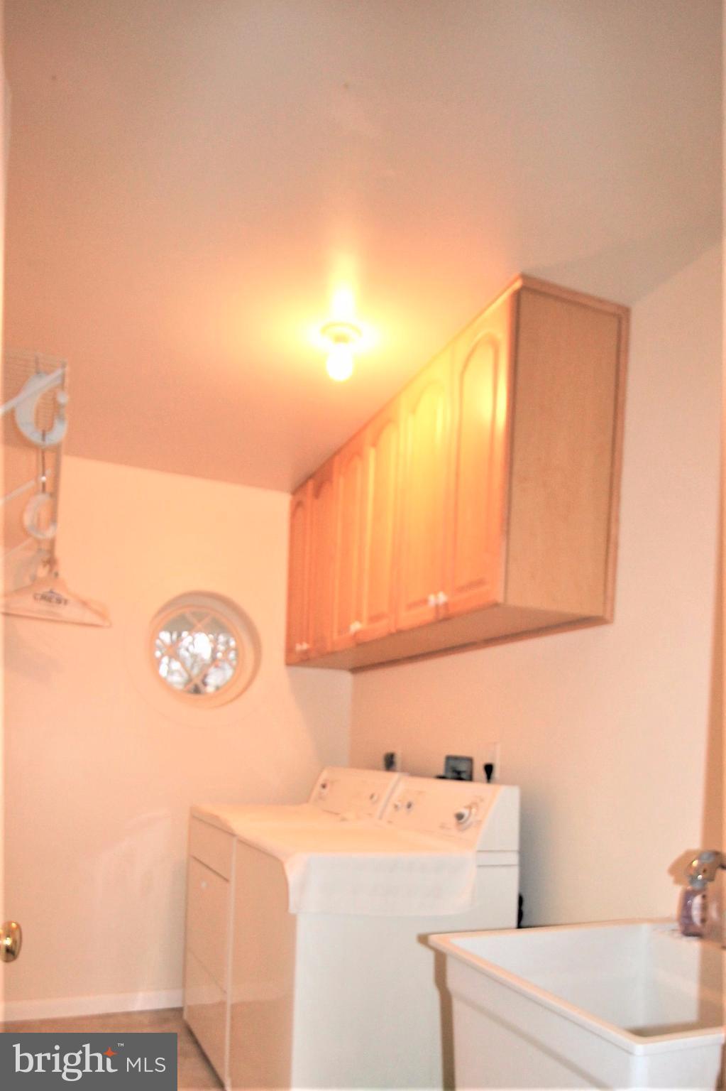 CARDINAL GLEN - Residential