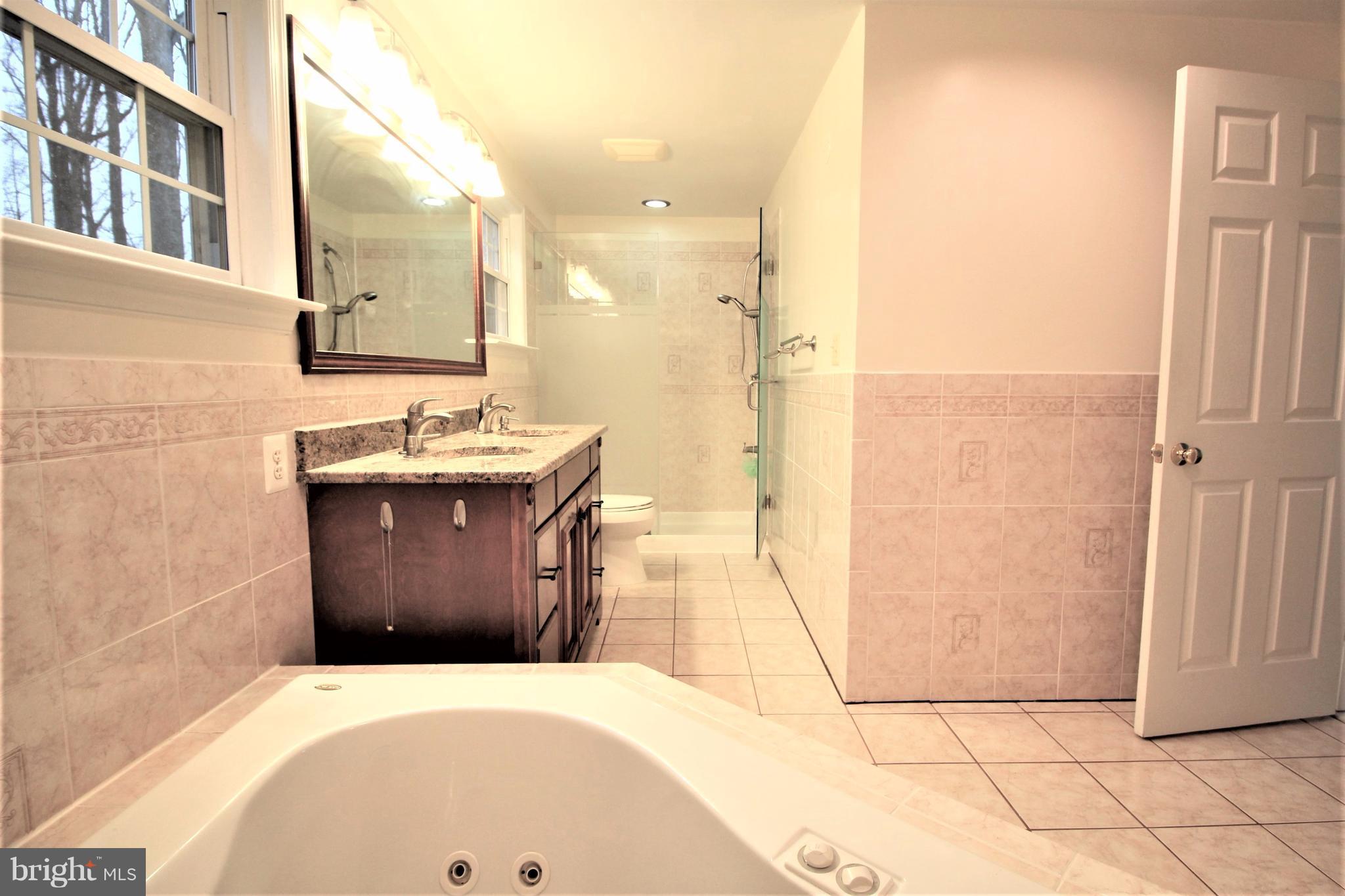 CARDINAL GLEN - Residential