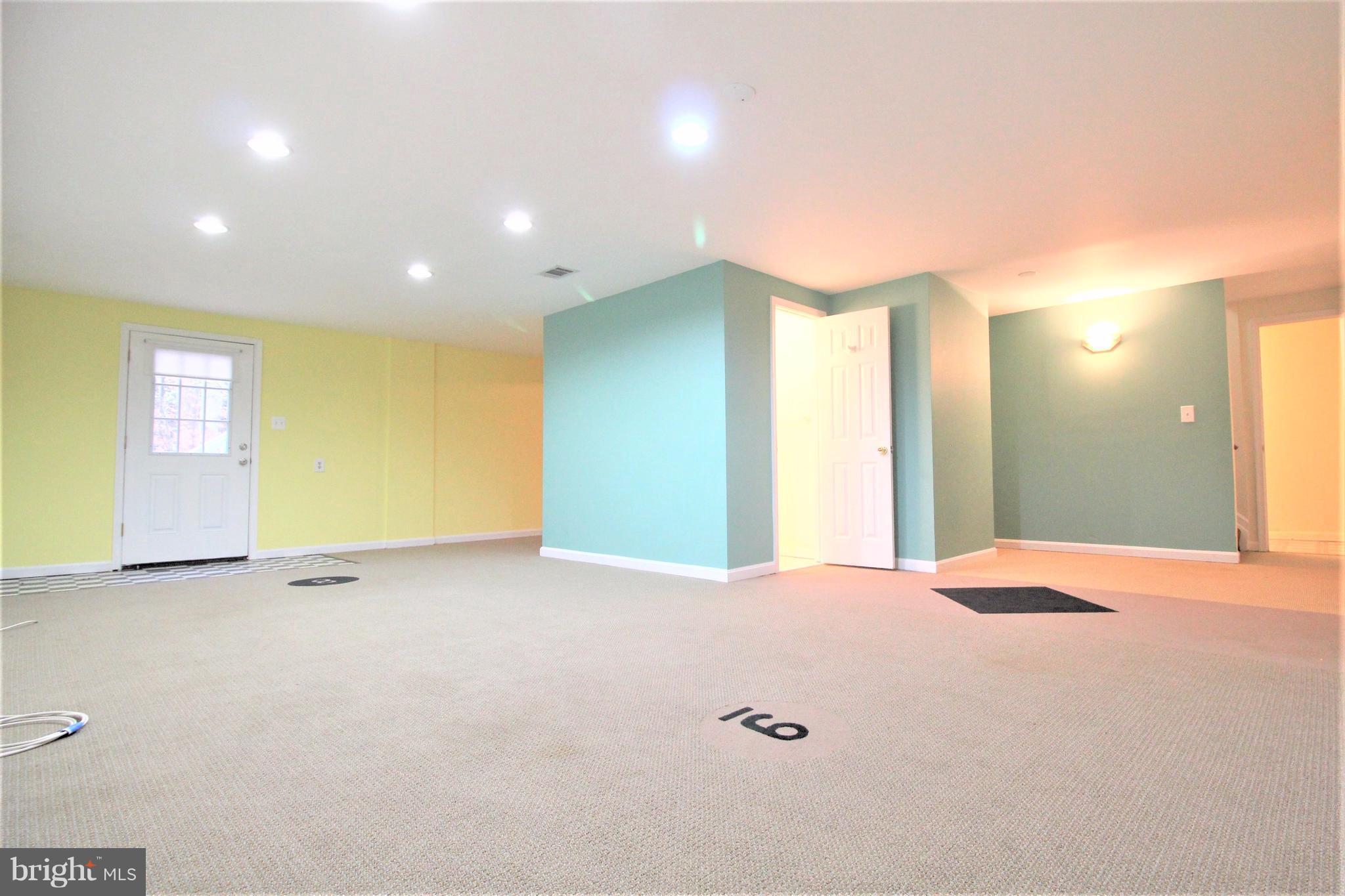 CARDINAL GLEN - Residential