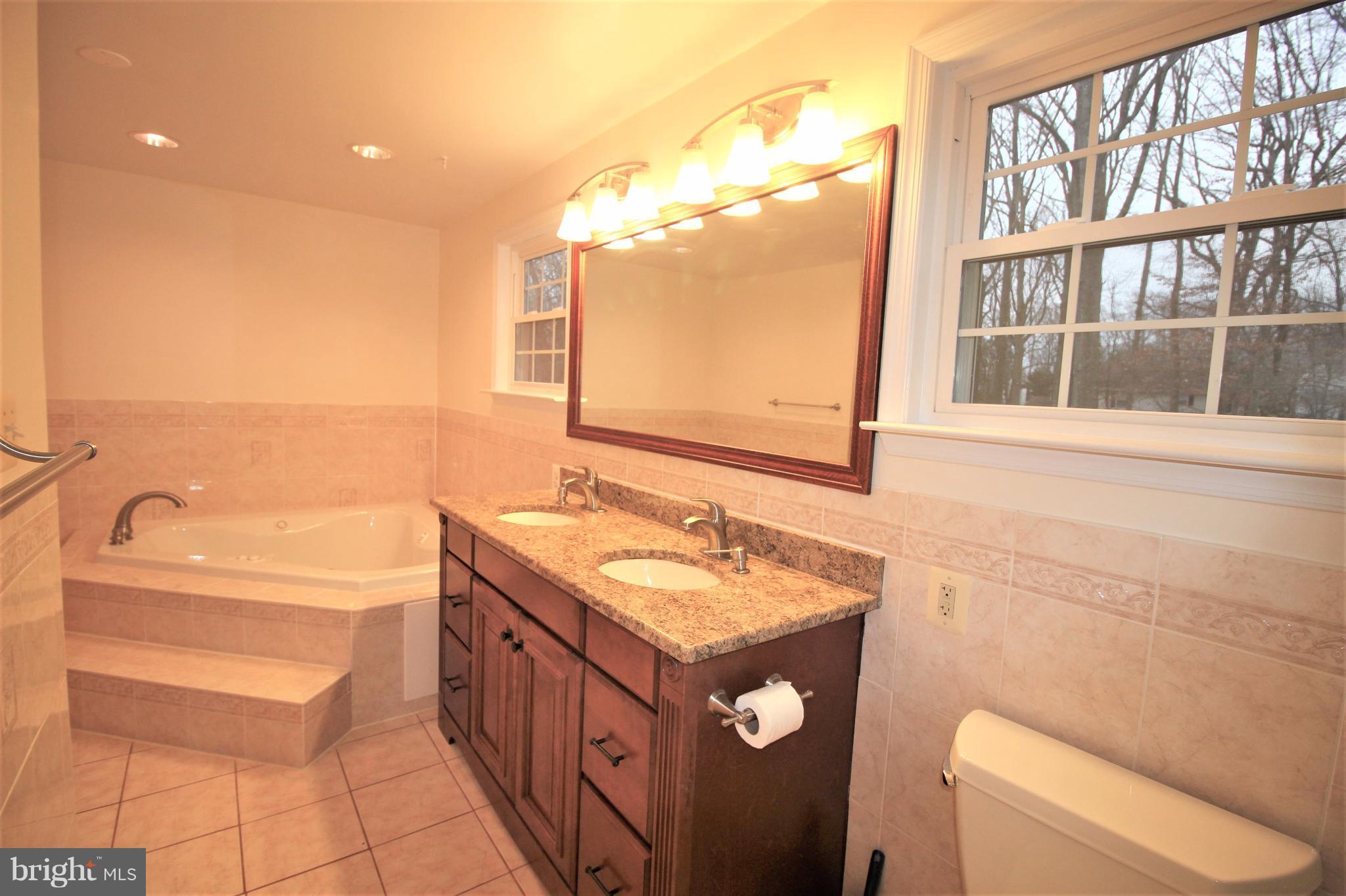 CARDINAL GLEN - Residential