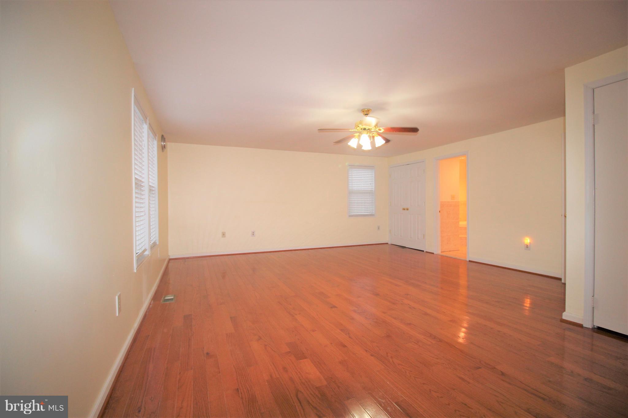 CARDINAL GLEN - Residential