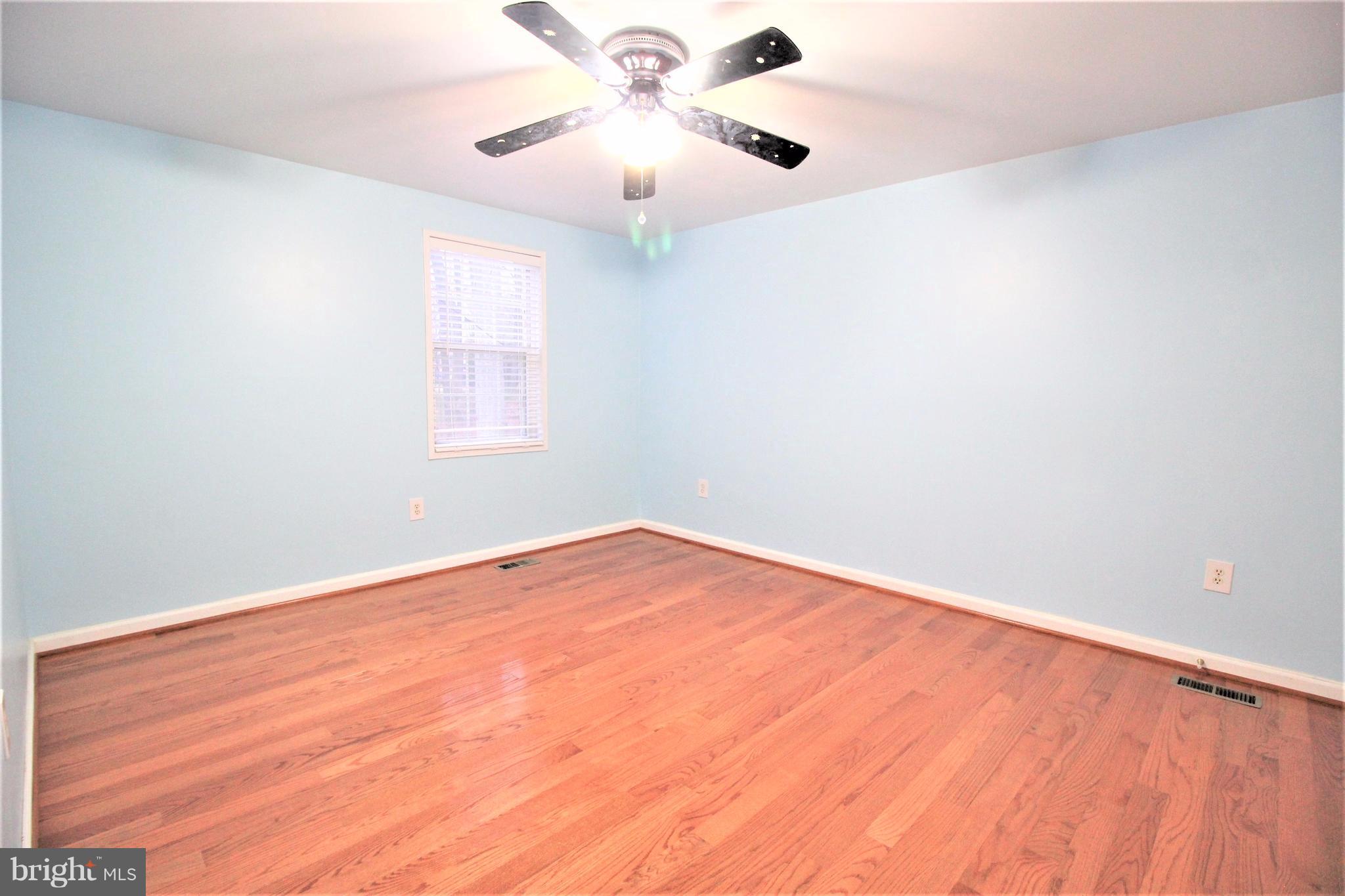 CARDINAL GLEN - Residential