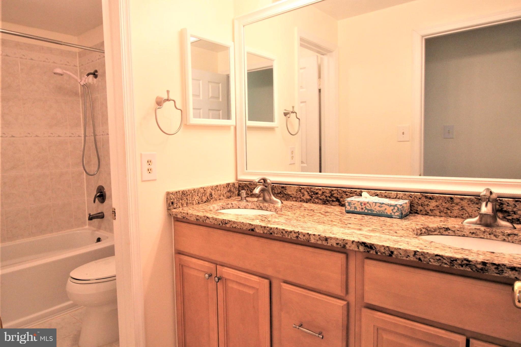 CARDINAL GLEN - Residential