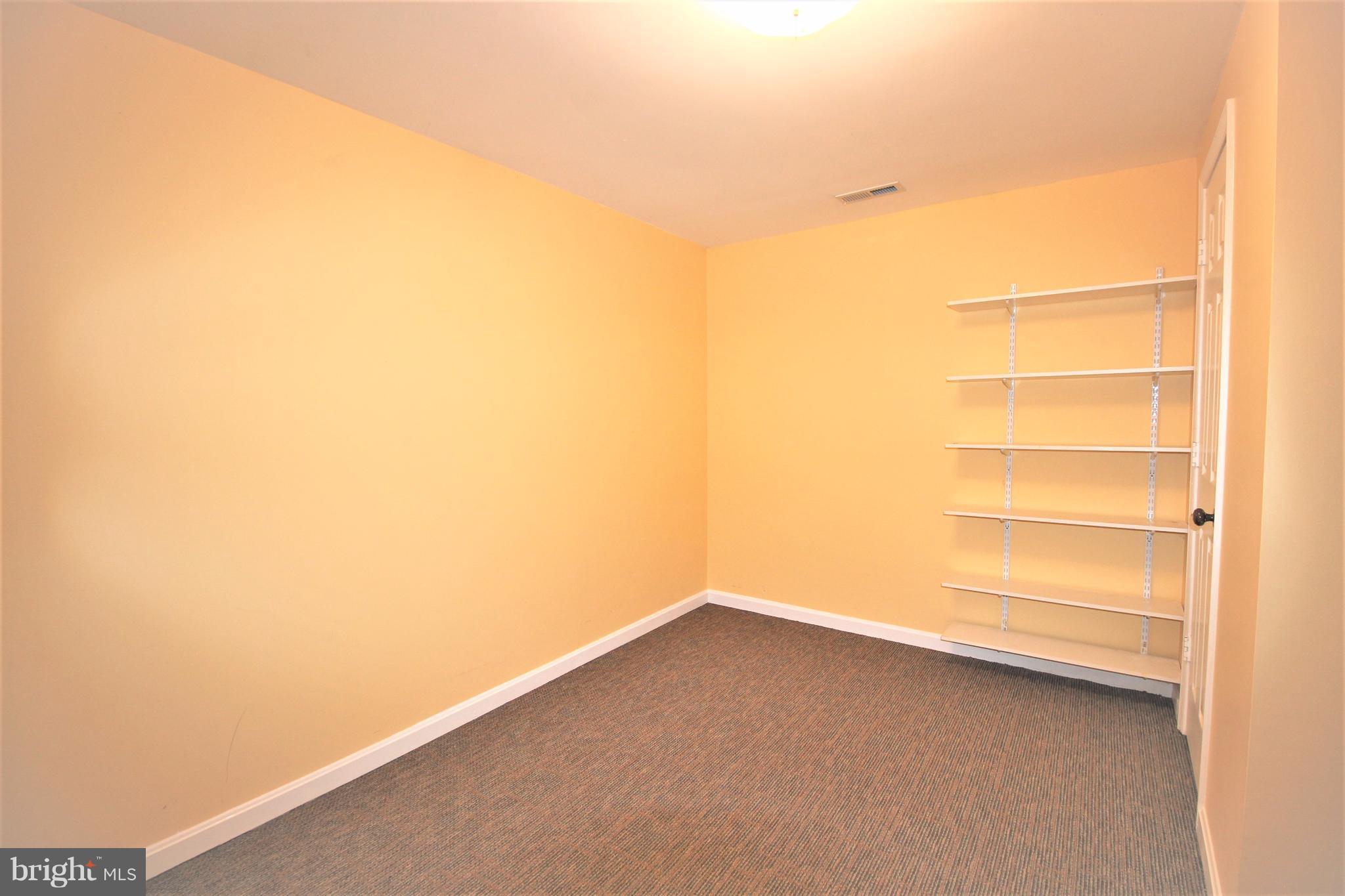 CARDINAL GLEN - Residential