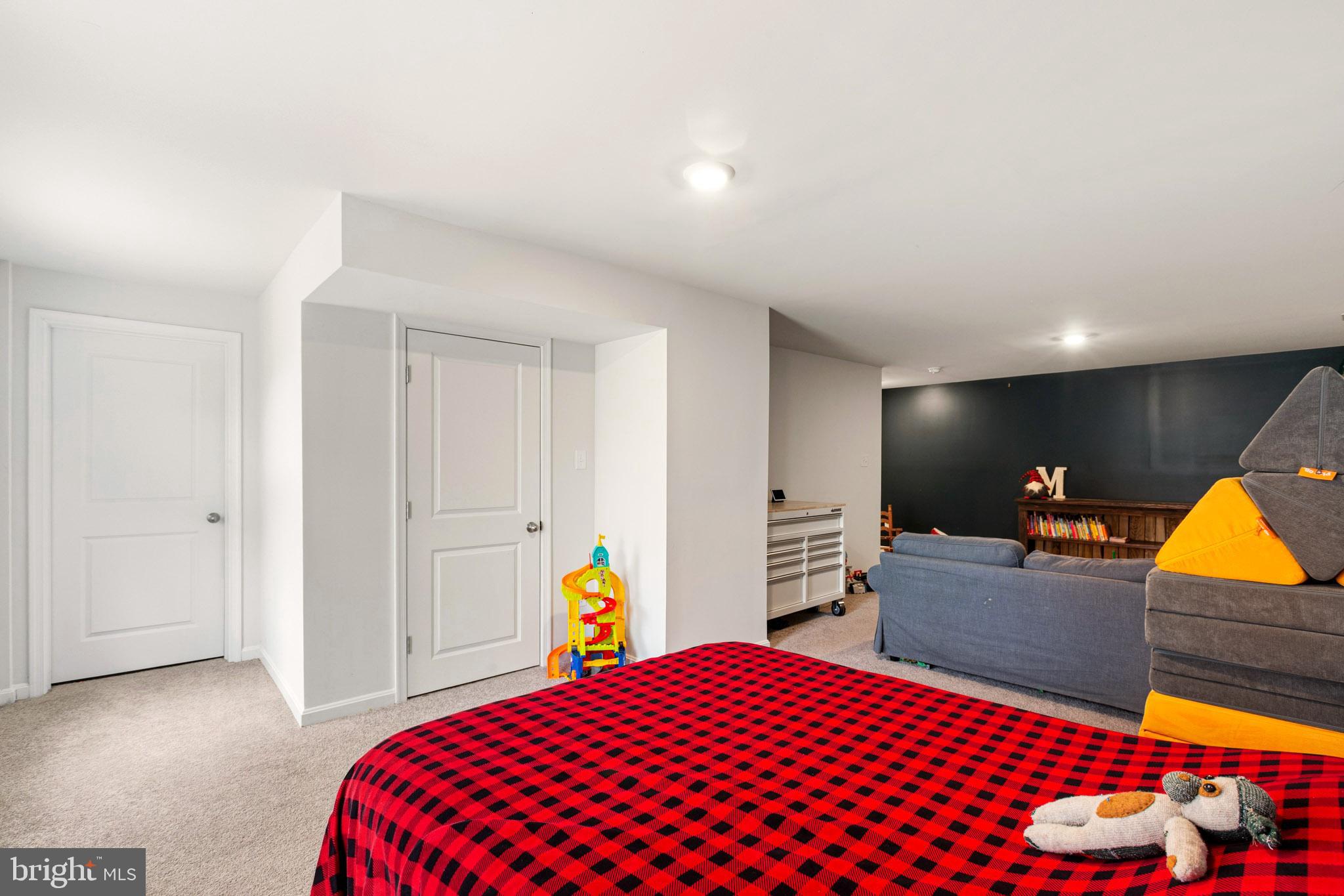 MAURY HEIGHTS - Residential