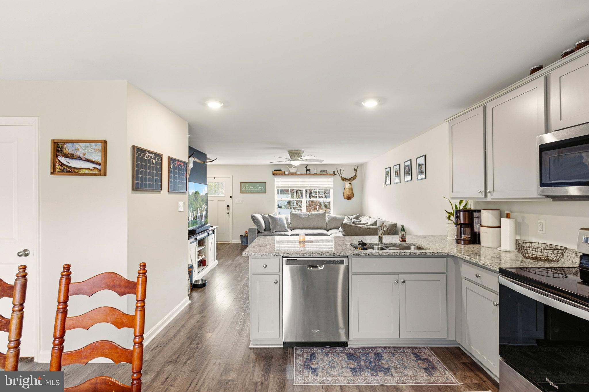 MAURY HEIGHTS - Residential