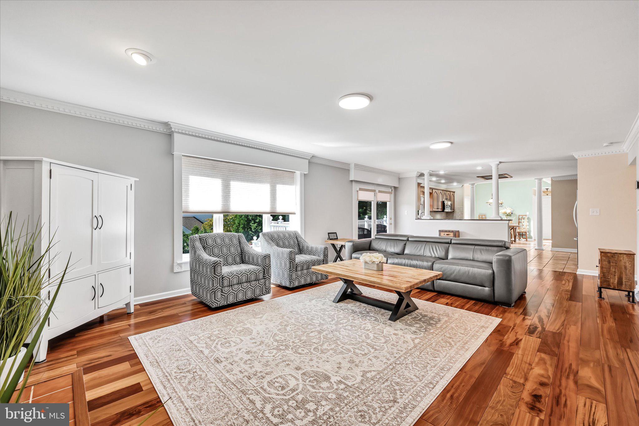 BLUE CHURCH FARMS - Residential