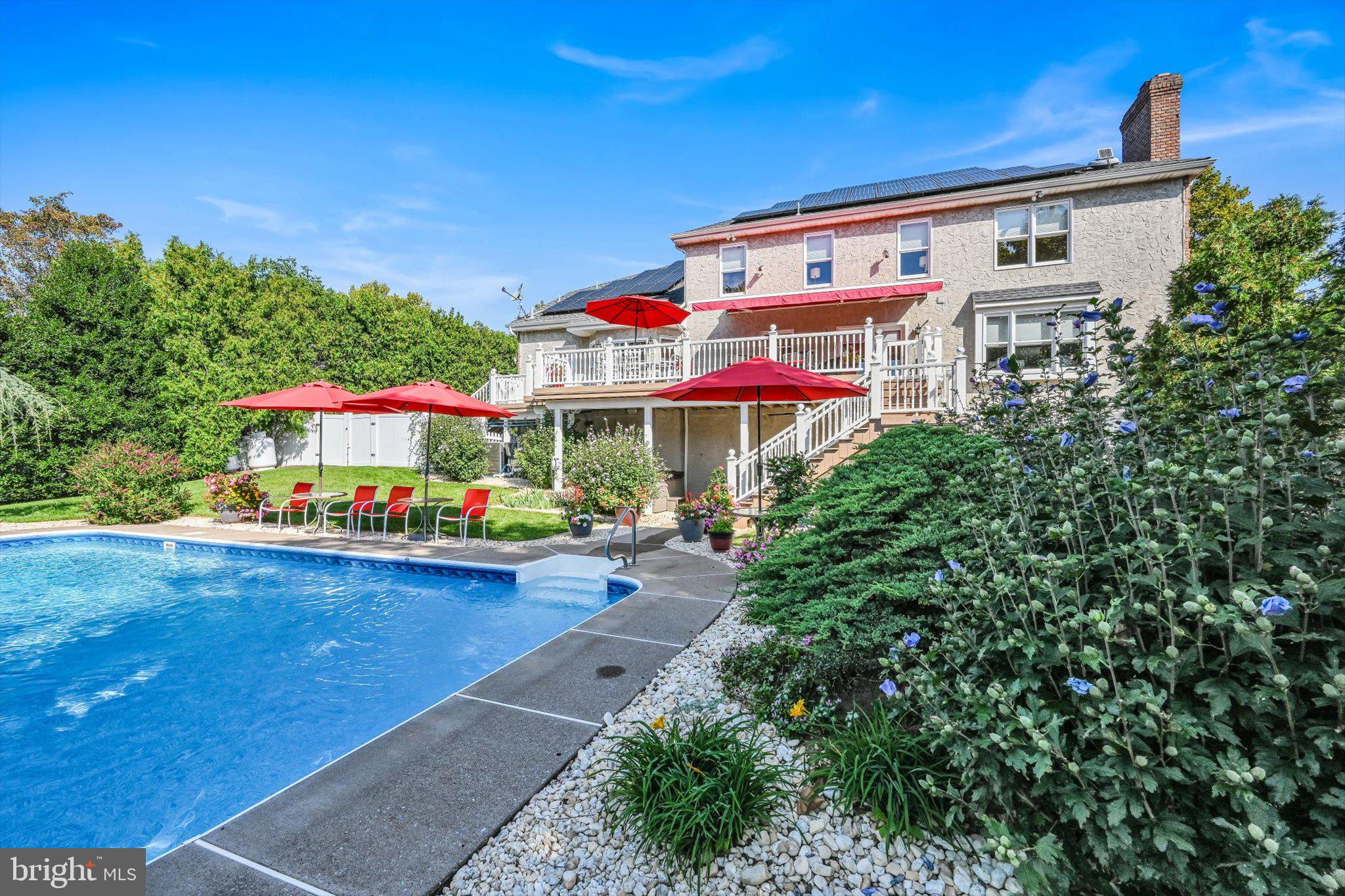 BLUE CHURCH FARMS - Residential