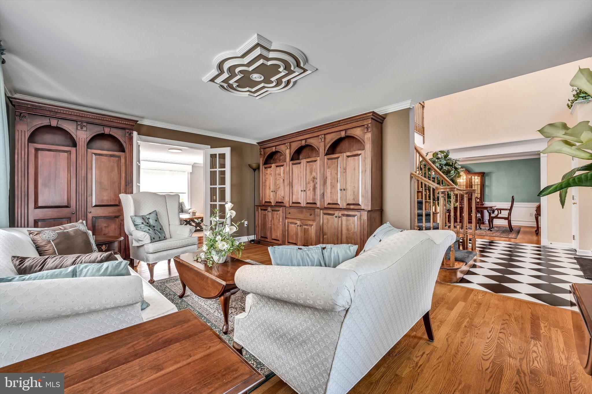 BLUE CHURCH FARMS - Residential