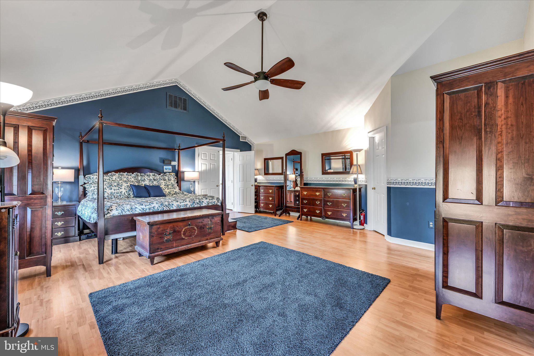 BLUE CHURCH FARMS - Residential