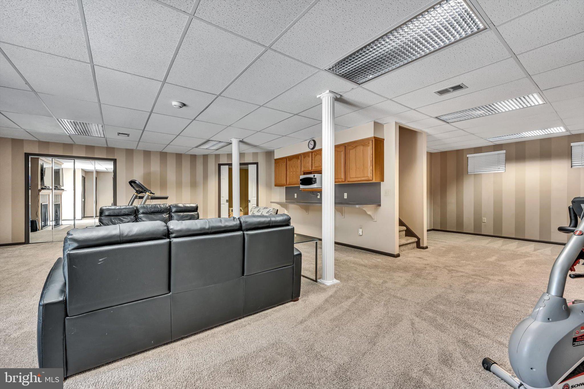 BLUE CHURCH FARMS - Residential