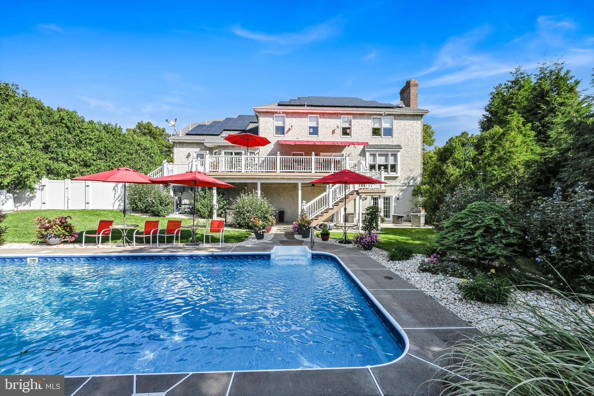 BLUE CHURCH FARMS - Residential