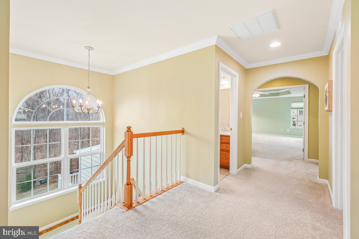 MAY'S QUARTER - Residential