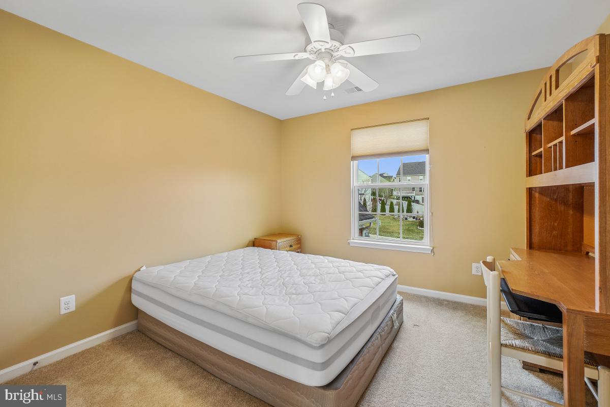 MAY'S QUARTER - Residential