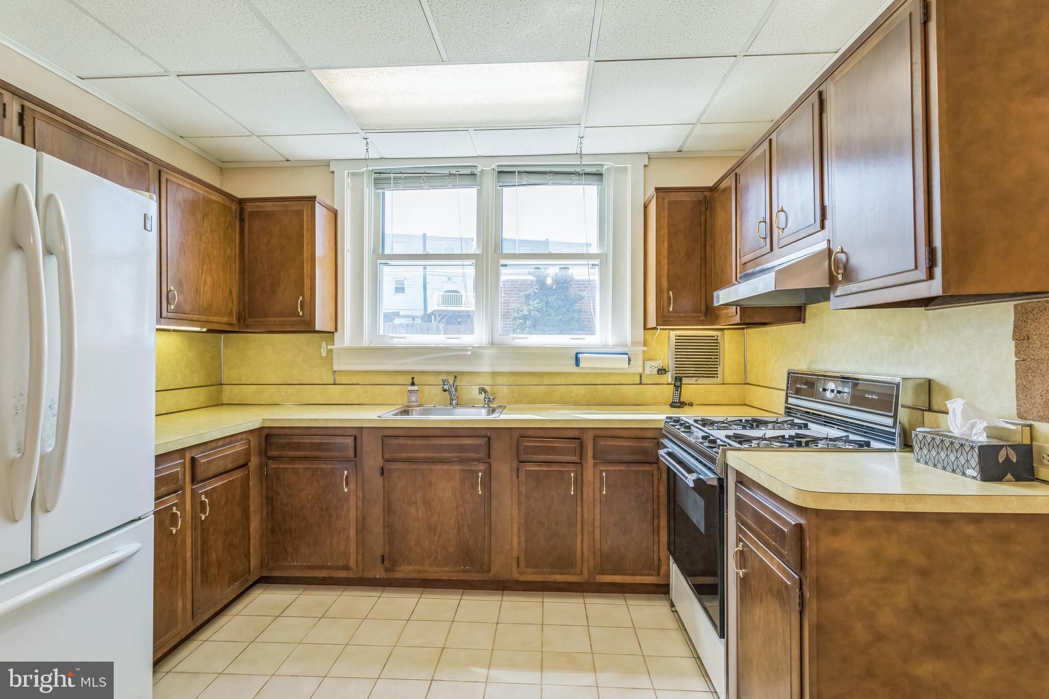 ROXBOROUGH - Residential