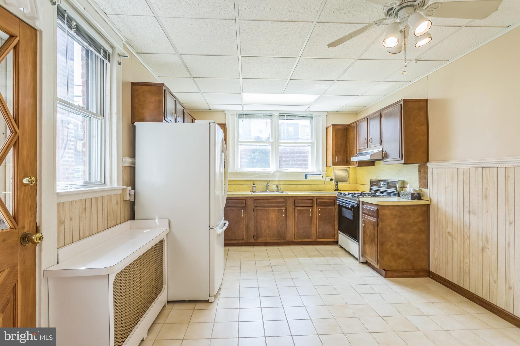 ROXBOROUGH - Residential