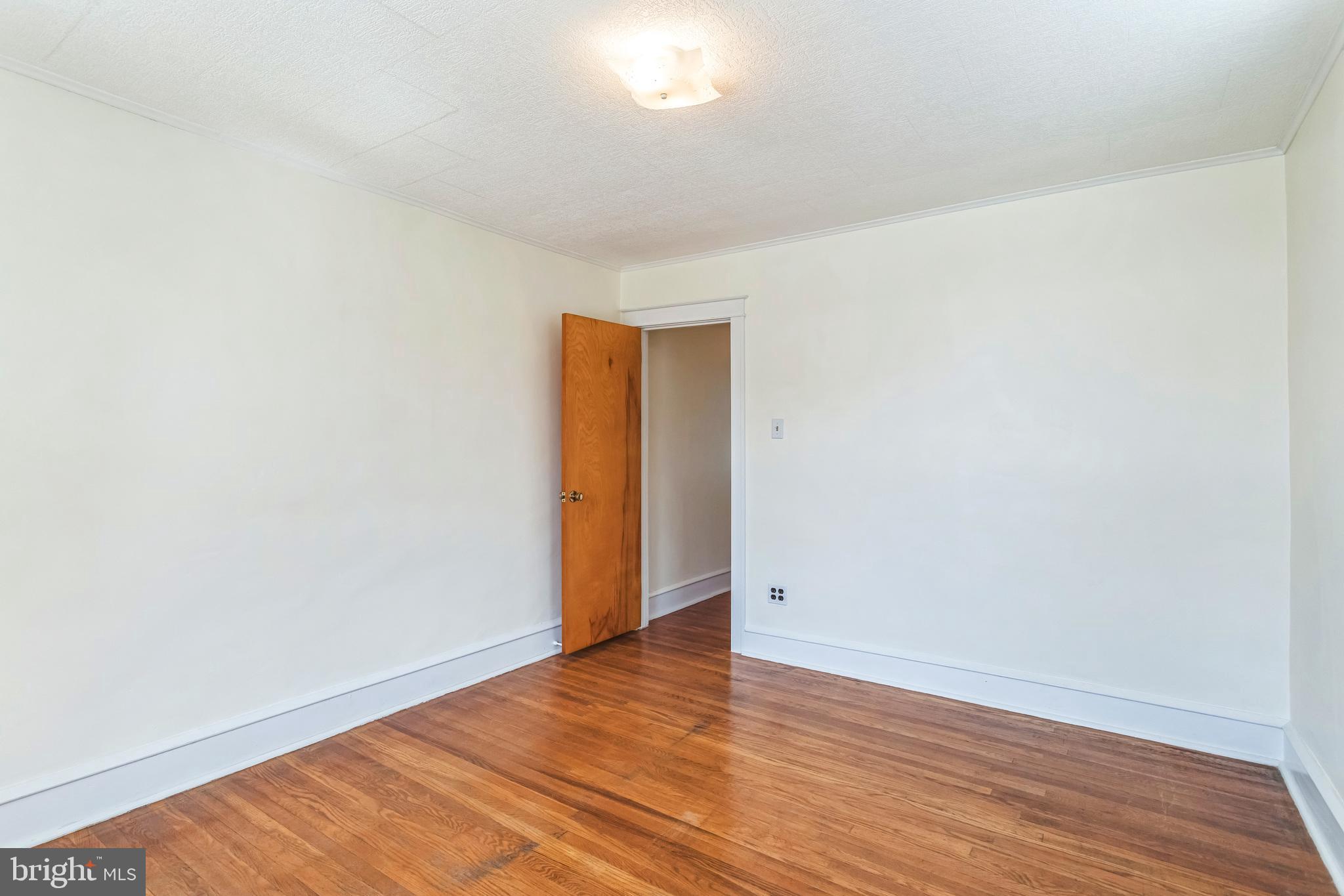 ROXBOROUGH - Residential