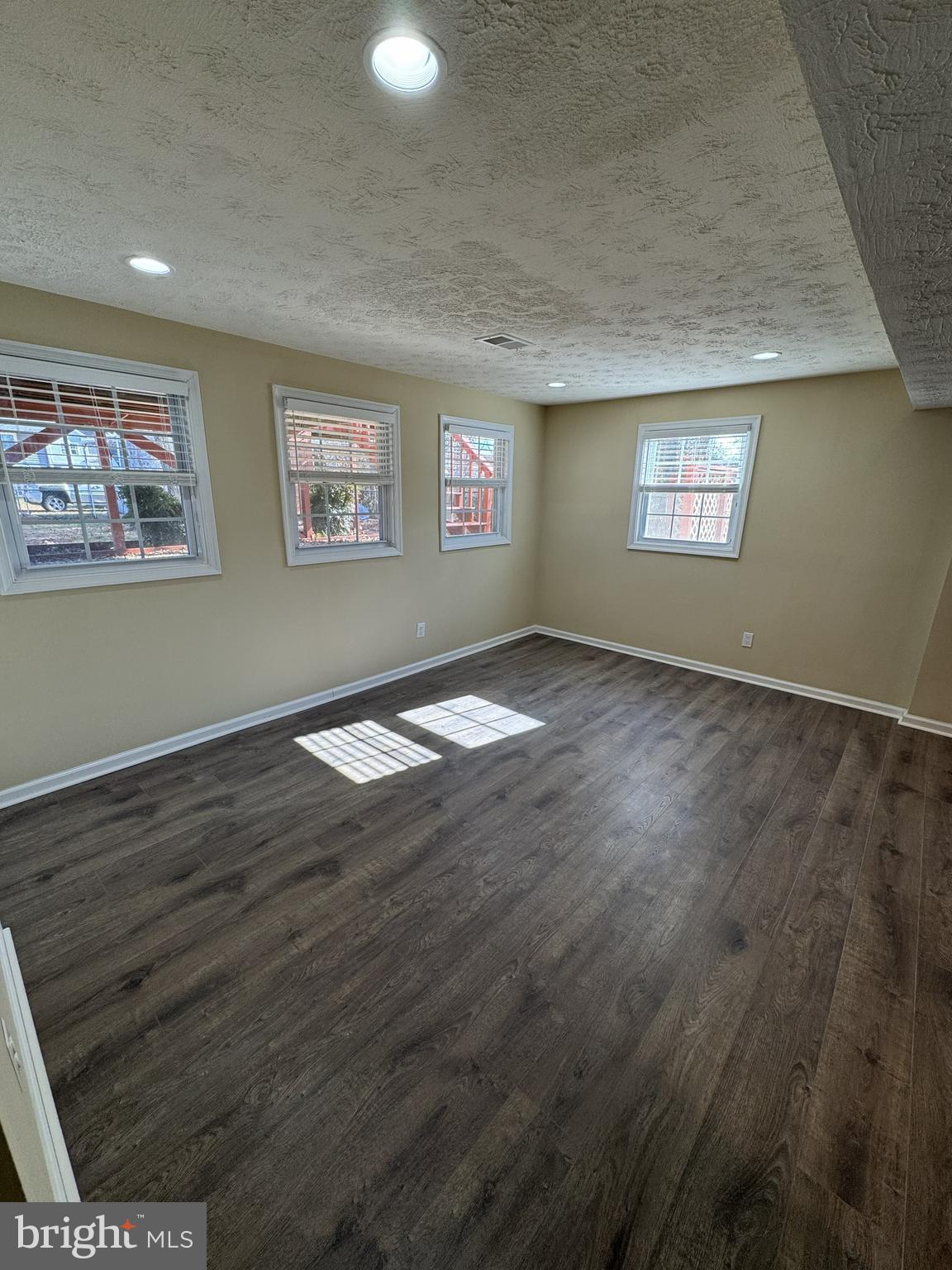 MT VERNON VALLEY - Residential