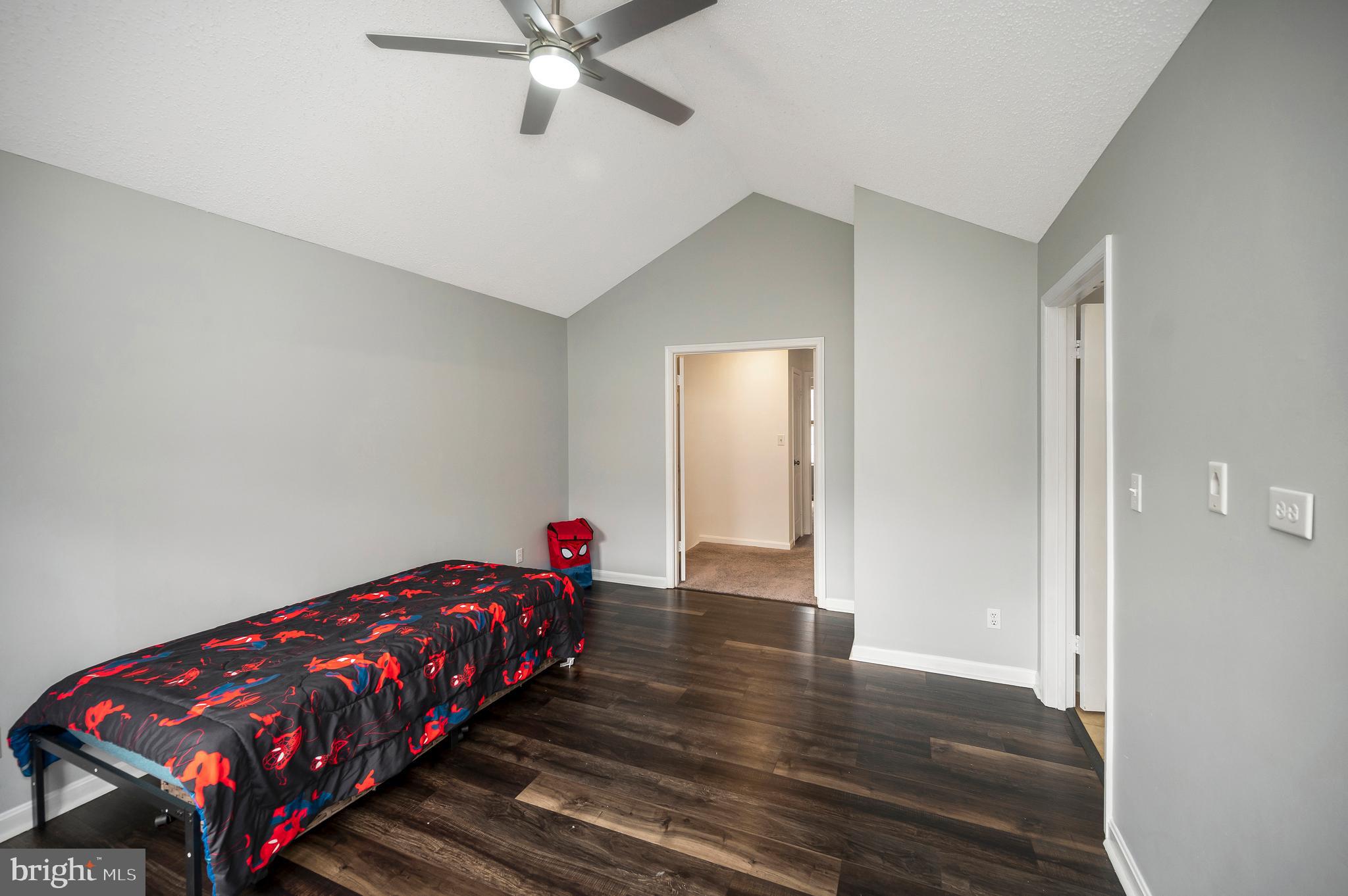 HUNTER TRAIL AT STAFFORD - Residential