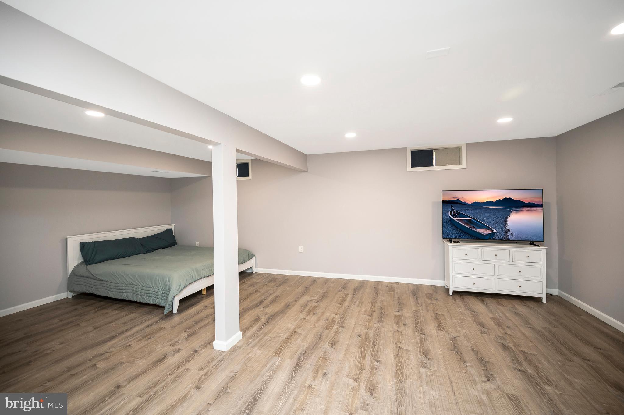 HUNTER TRAIL AT STAFFORD - Residential