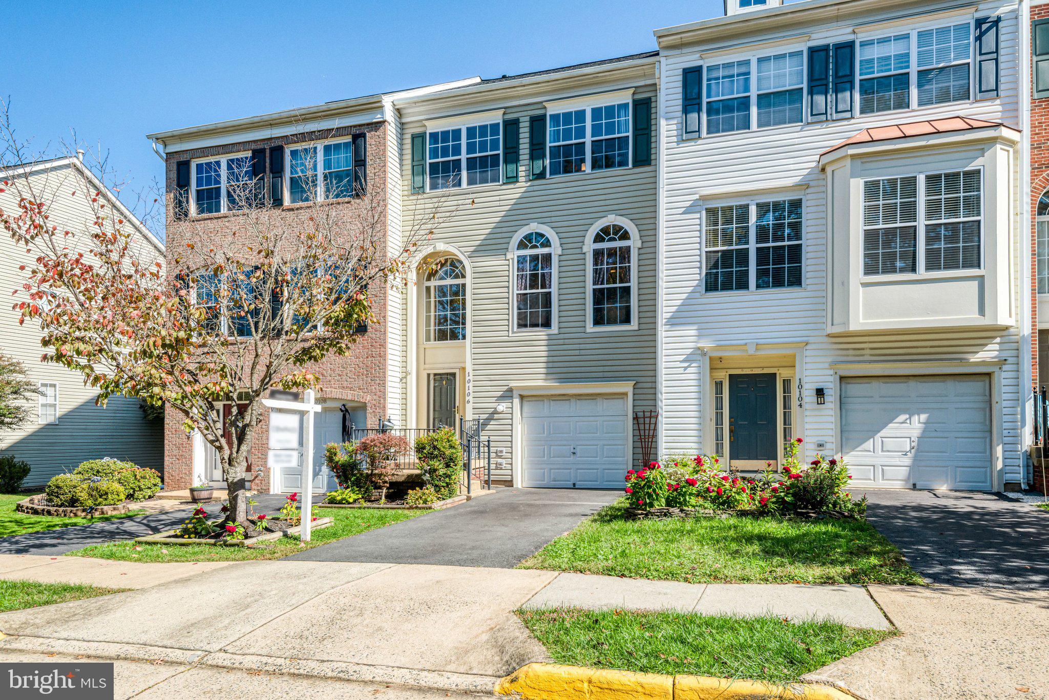 10106 PALE ROSE LOOP