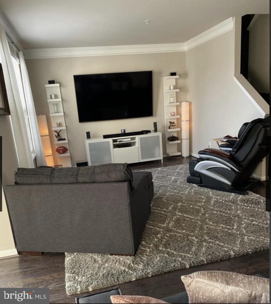 SMITH HOME FARM - Residential