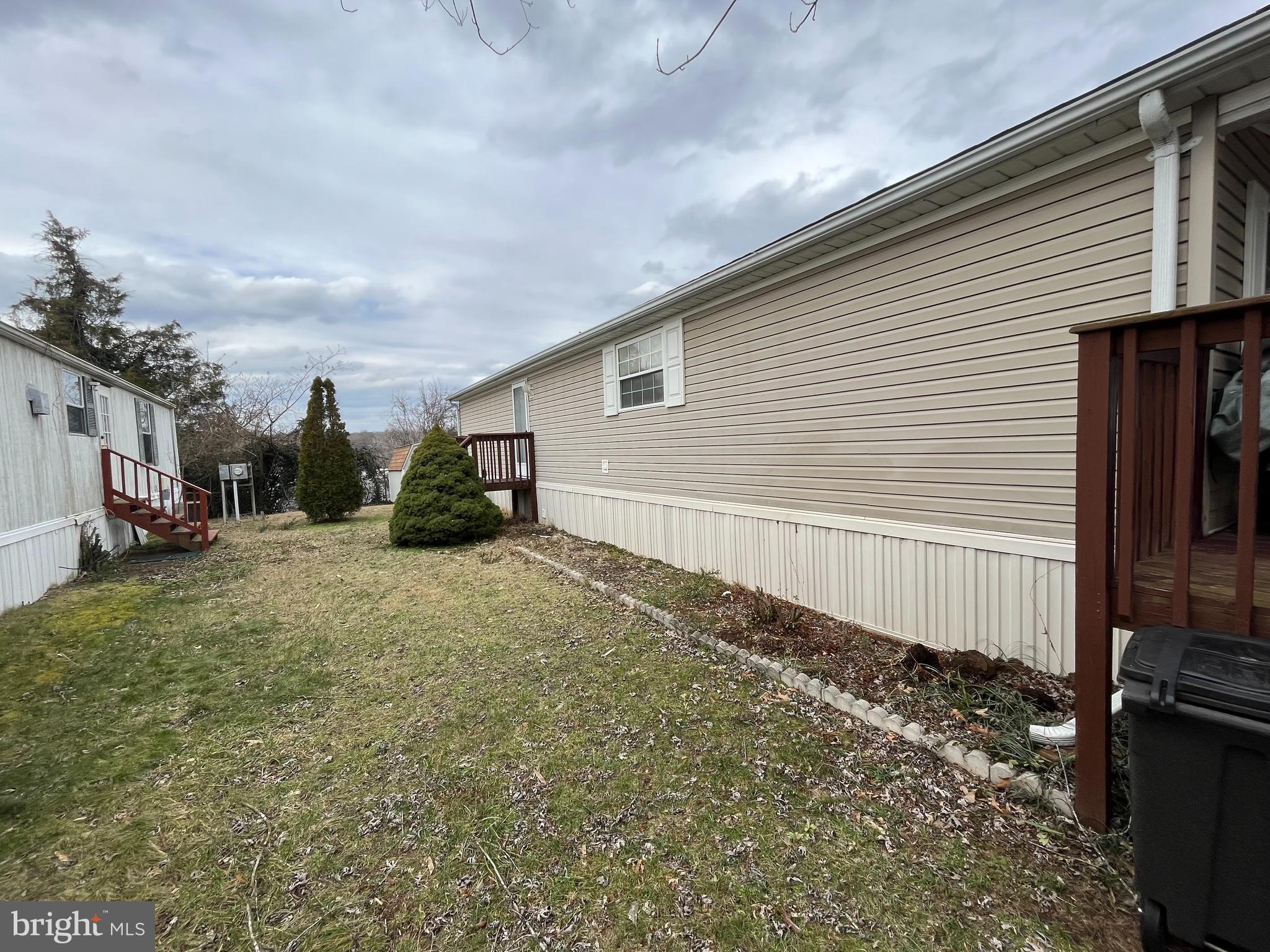 WAYSONS WOODS MANUFACTURED HOME COMMUNITY - Residential