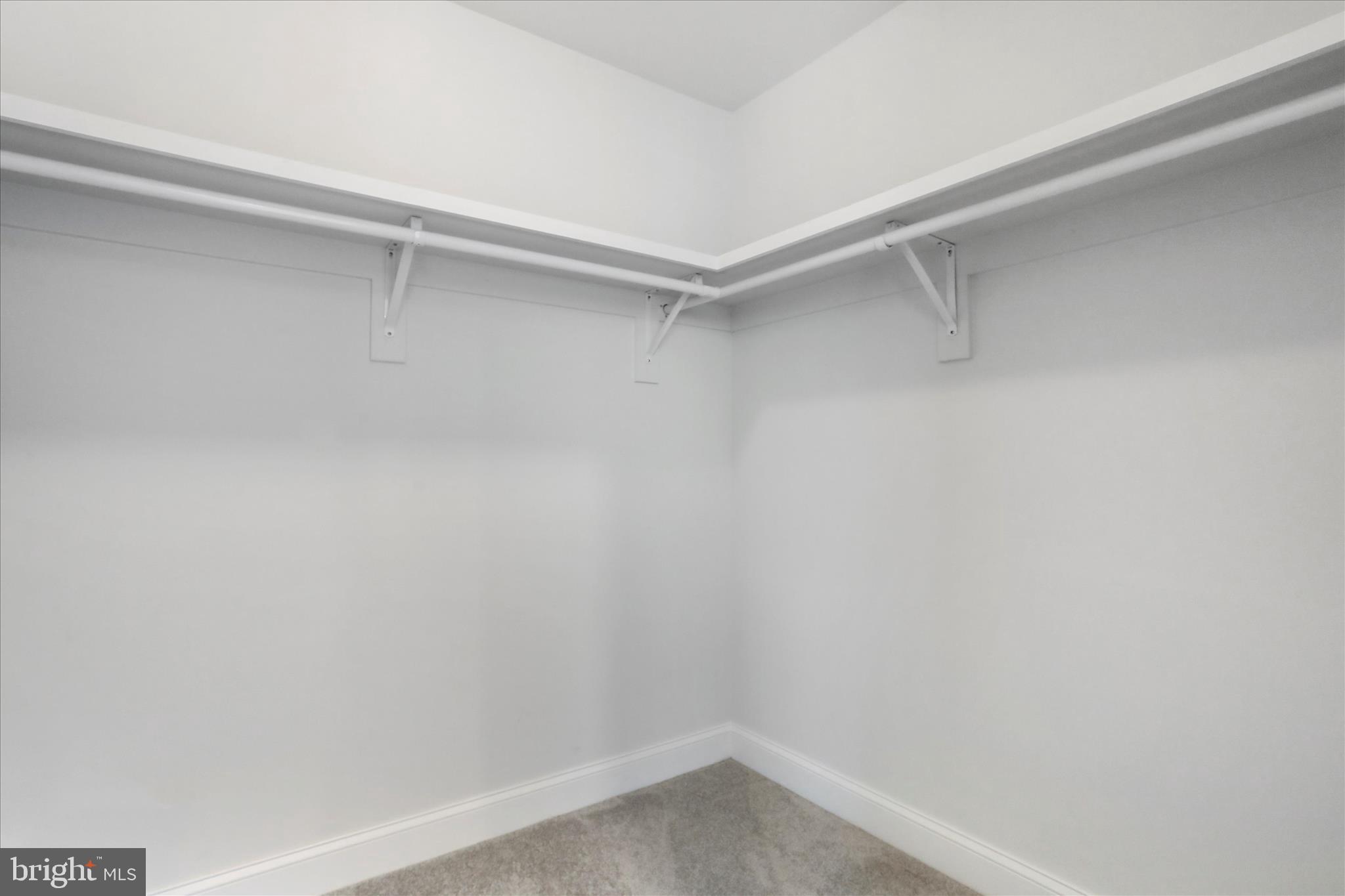 HAGERSTOWN - Residential