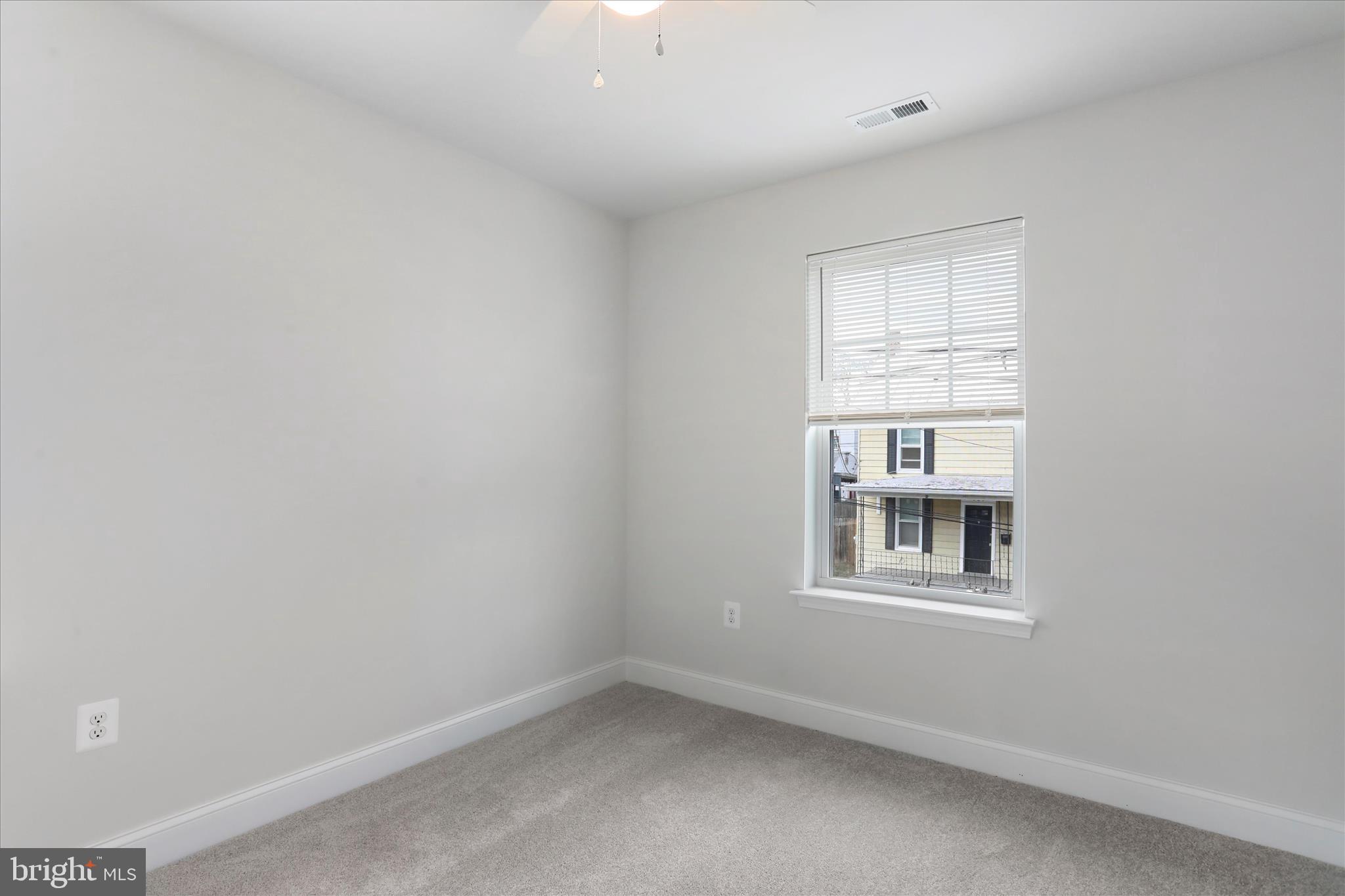 HAGERSTOWN - Residential