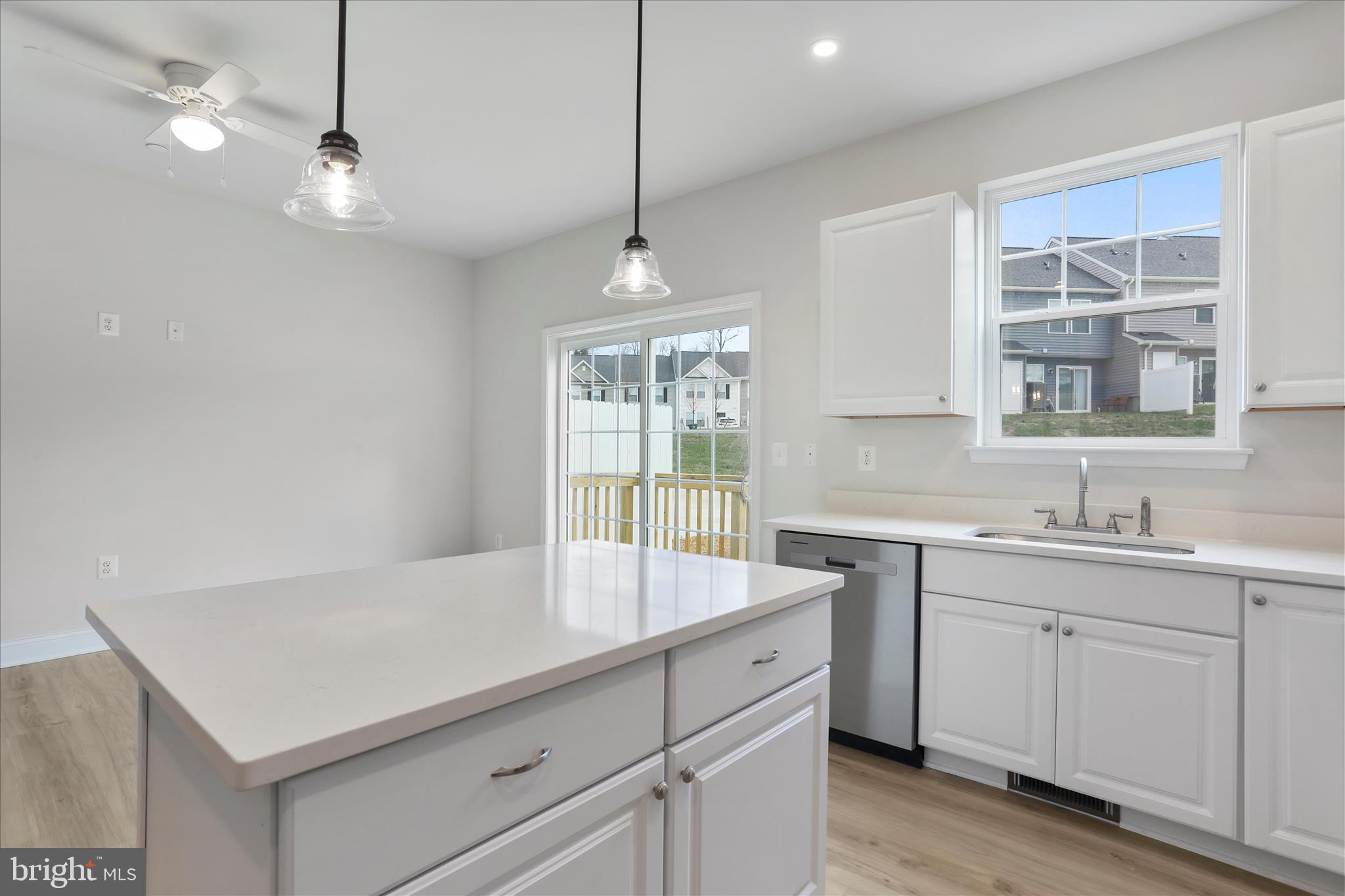 HAGERSTOWN - Residential