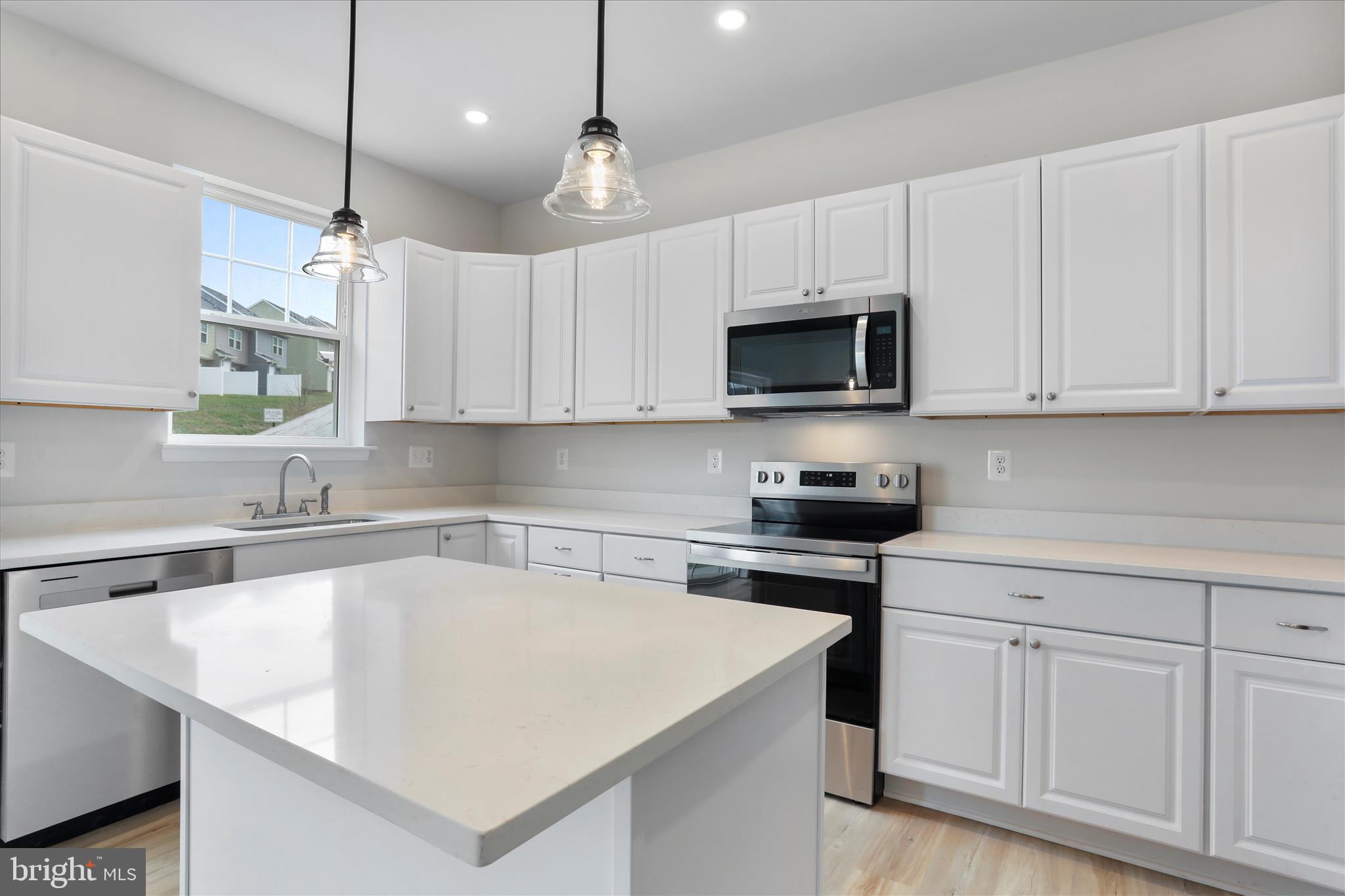 HAGERSTOWN - Residential