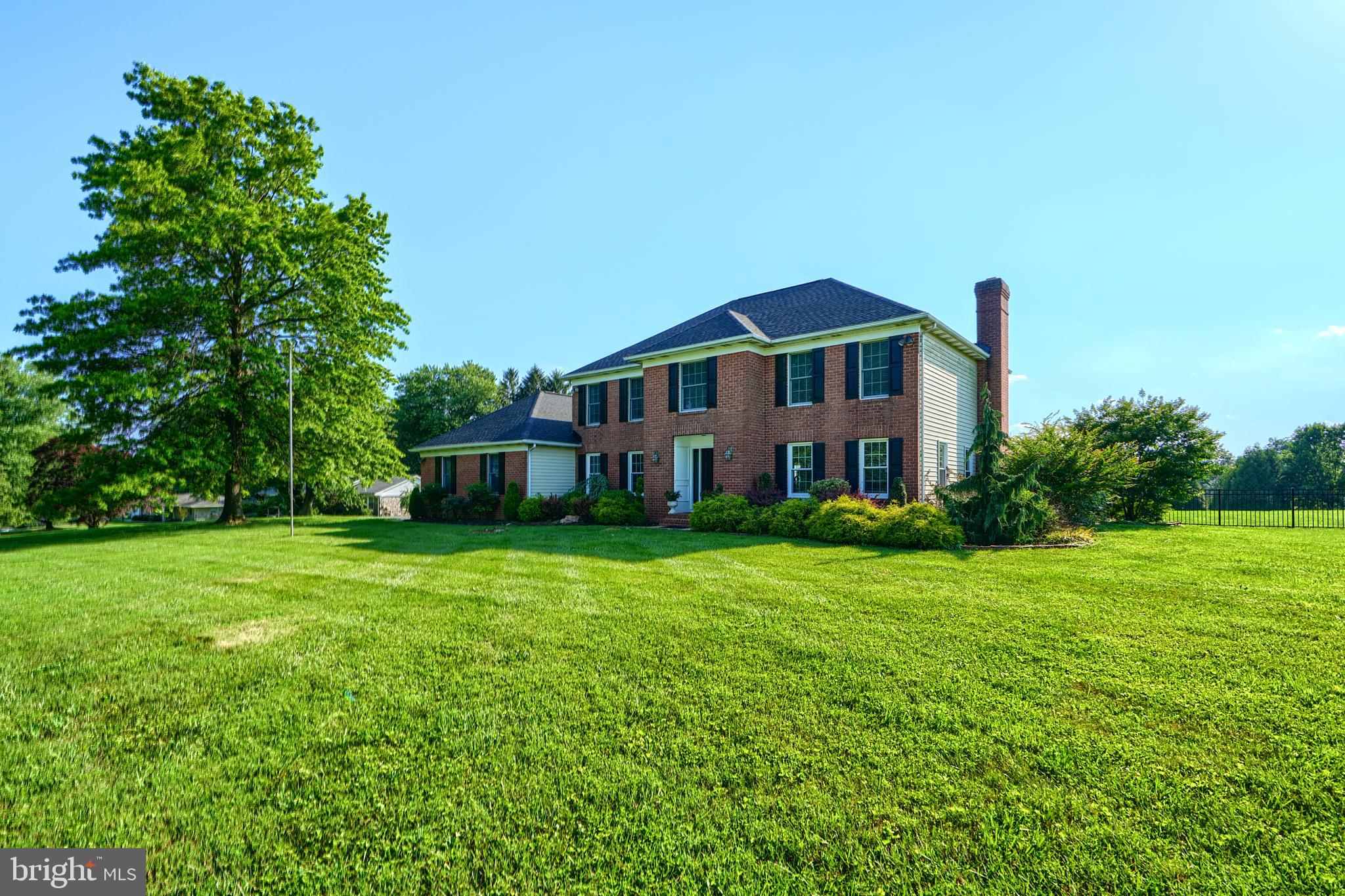 2801 GLEN KELD COURT