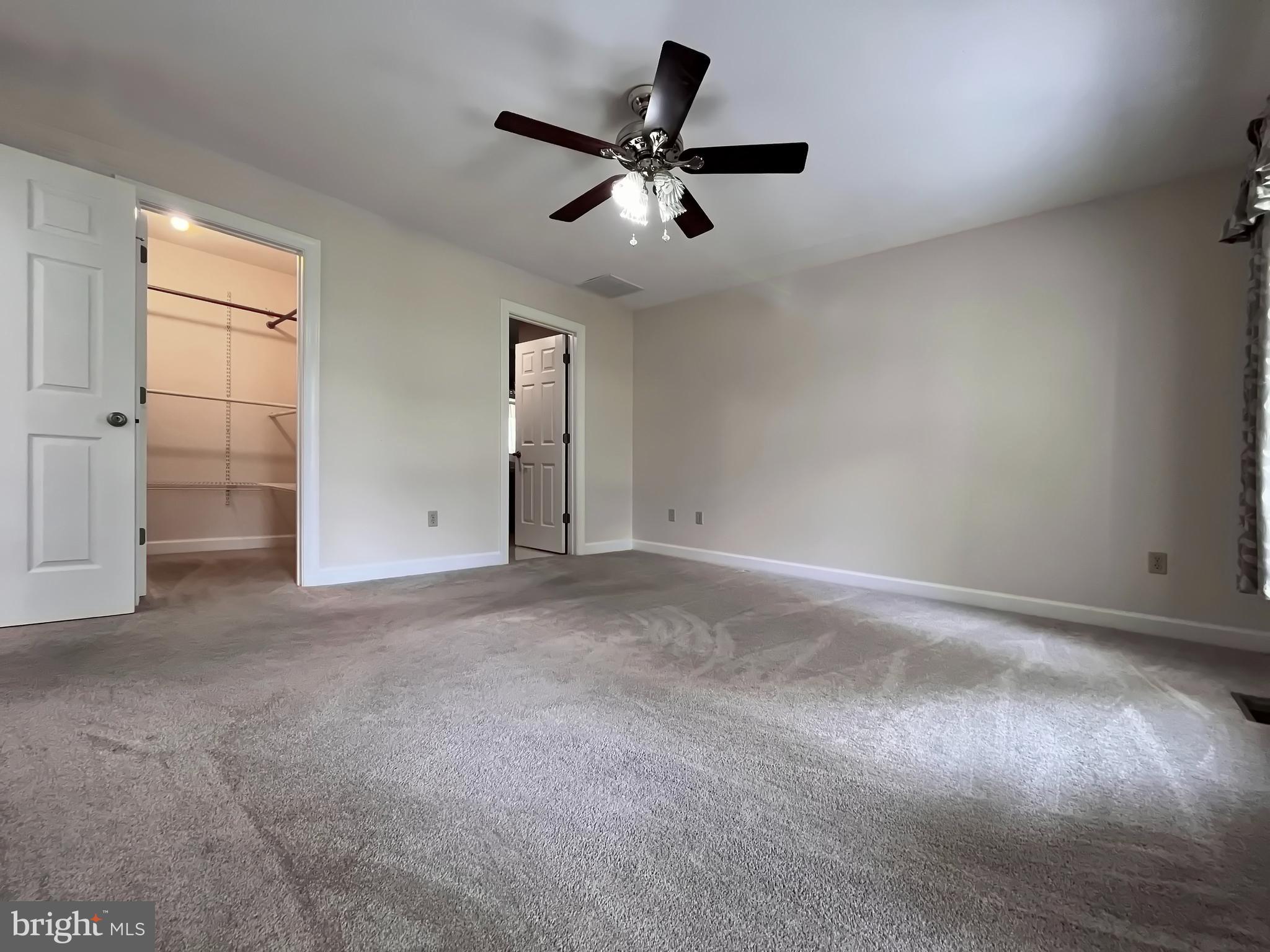 ALGONQUIN - Residential