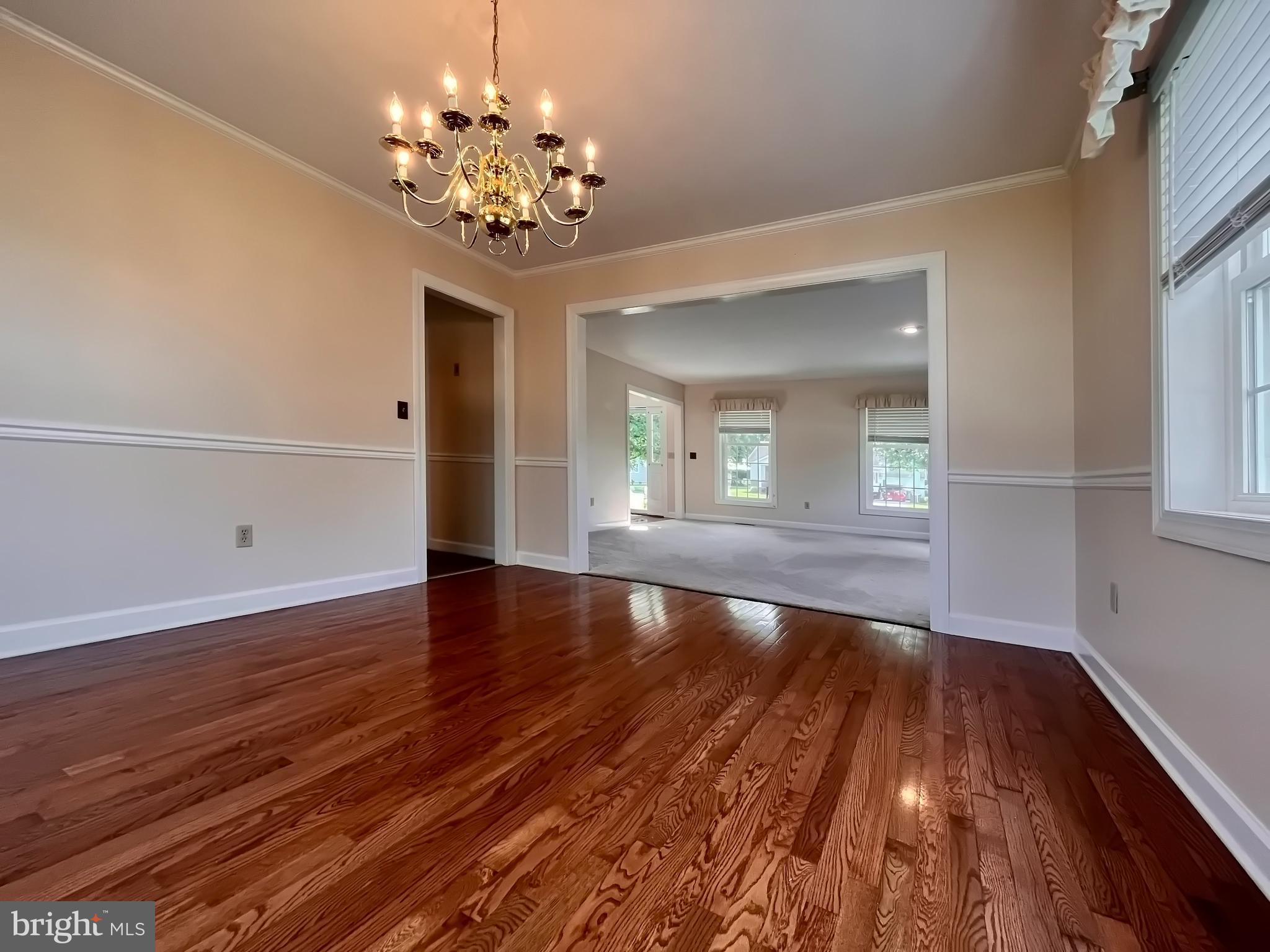 ALGONQUIN - Residential